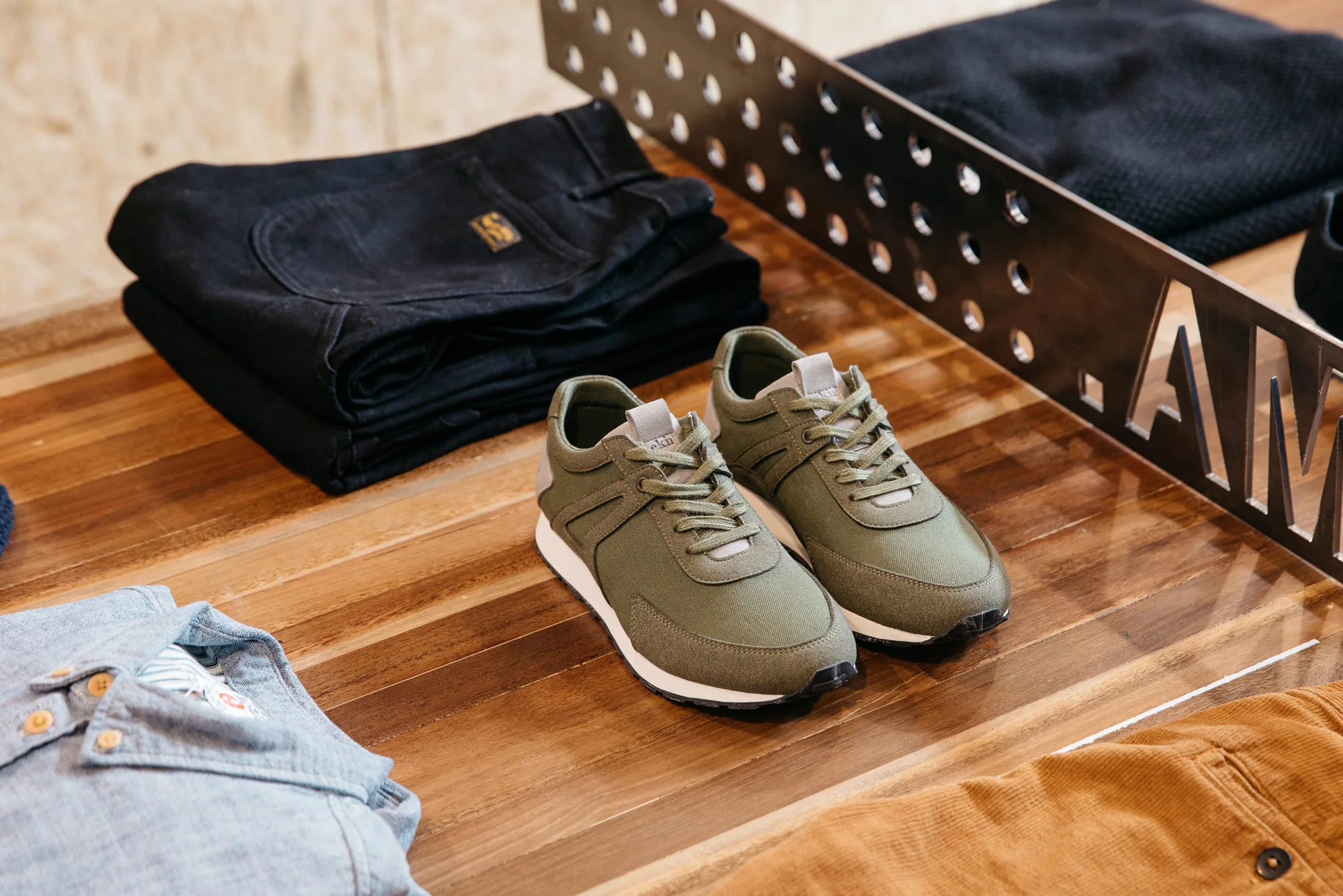 Keoma-Retail-2500px-9.jpg