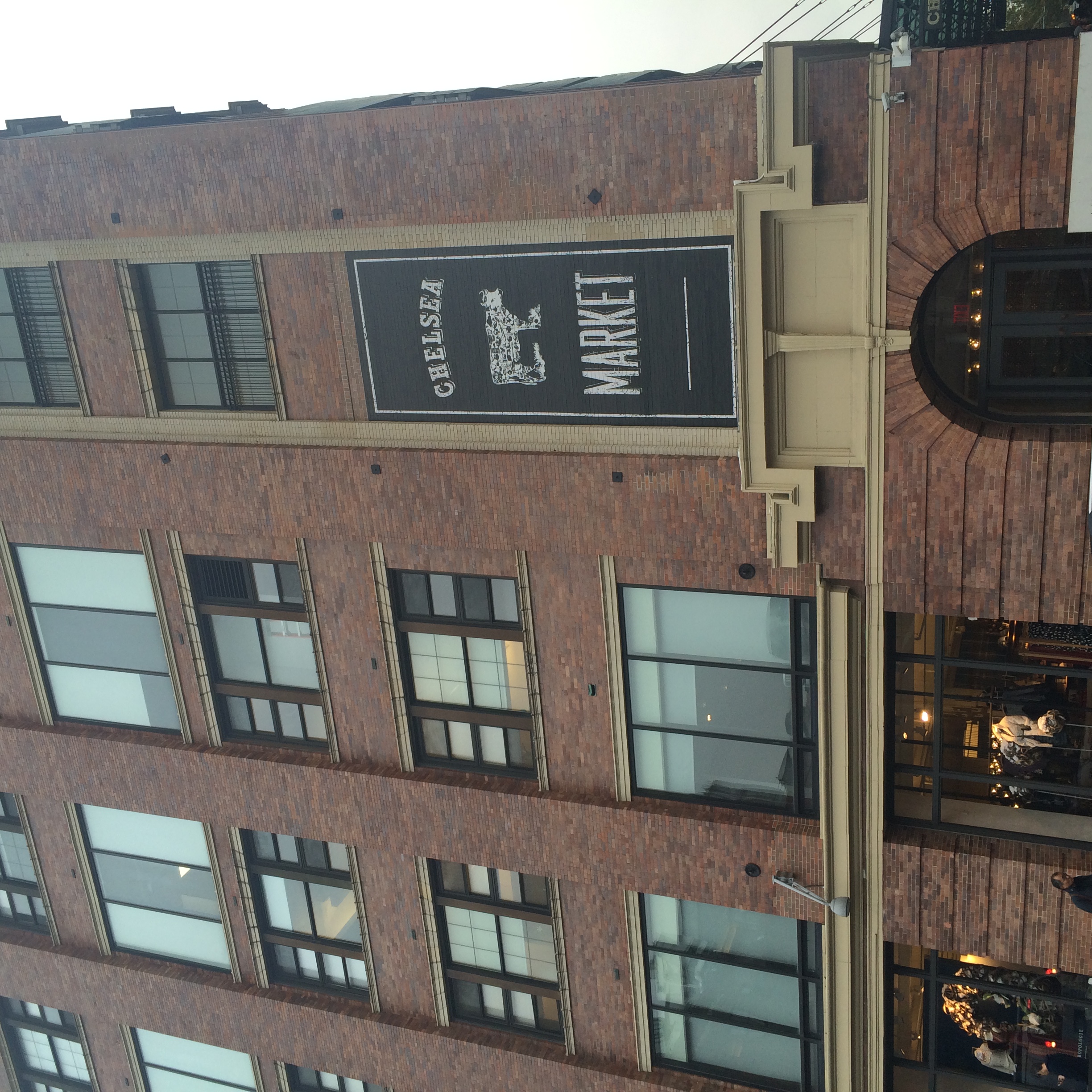 Seriously, I want to live here (if you transported it to somewhere sunny). The Chelsea Market is full of food, baked goods, markets, boutiques and right under the youtube offices you are sure to make an appearance online.