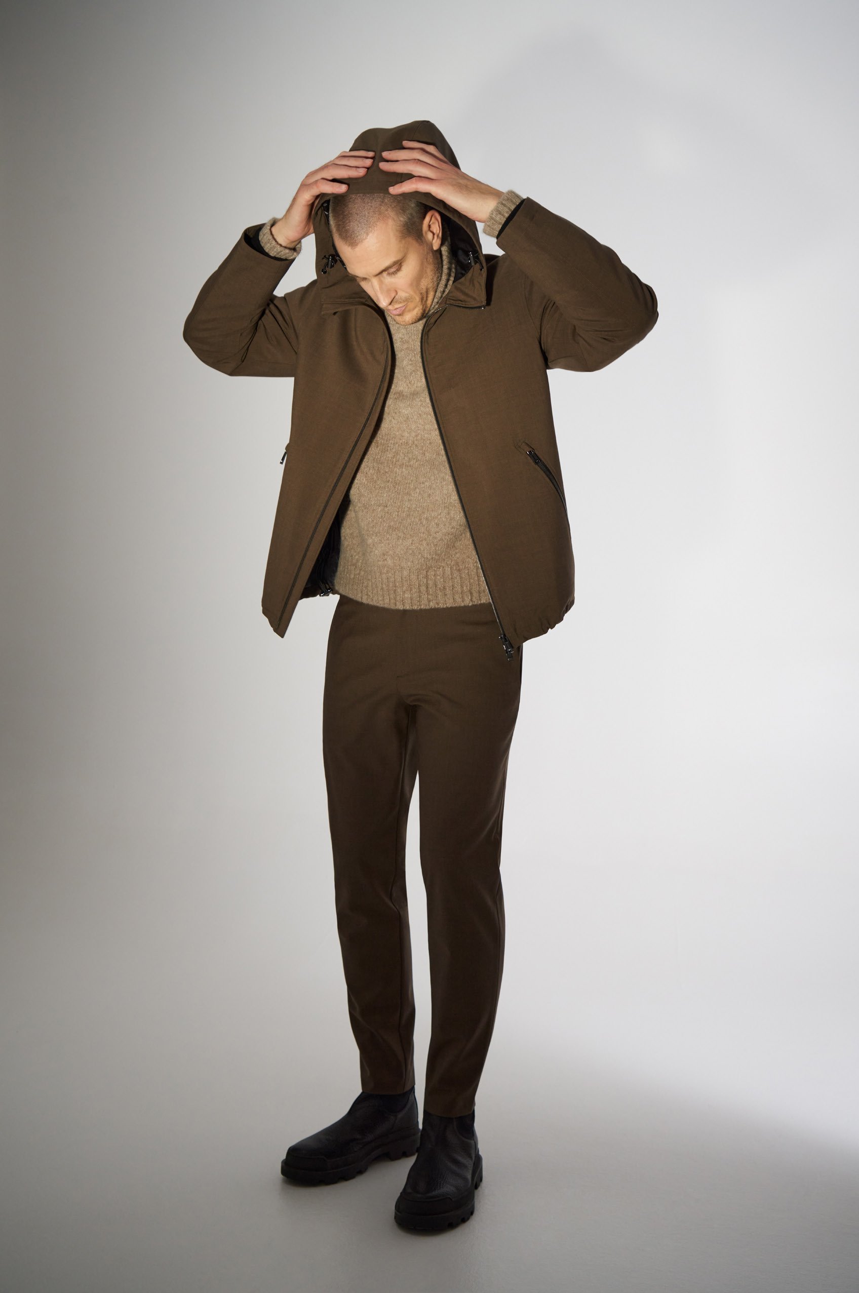 Mens-Fall-2021_PR-Lookbook_tablet_w-credits4.jpg