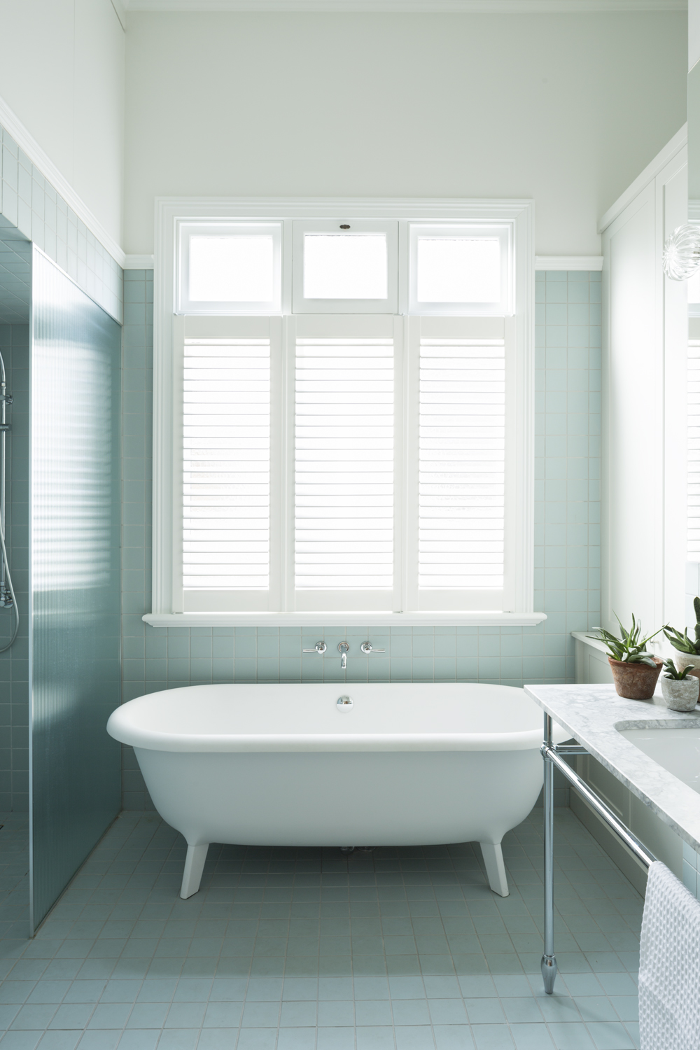 Clifton Hill bathroom design by Melbourne interior designer Meredith Lee