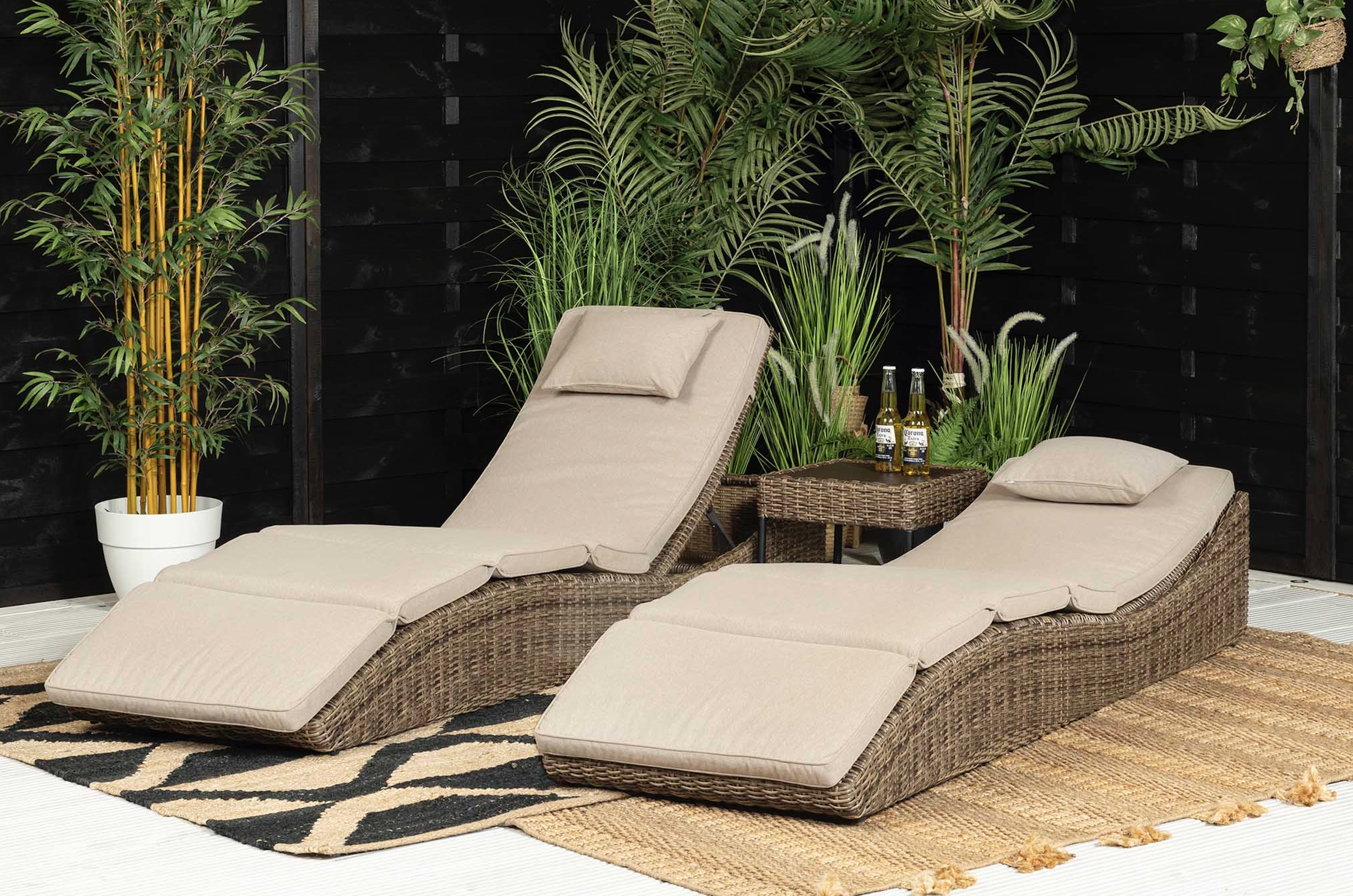 Hazel Lounger Set in Brown