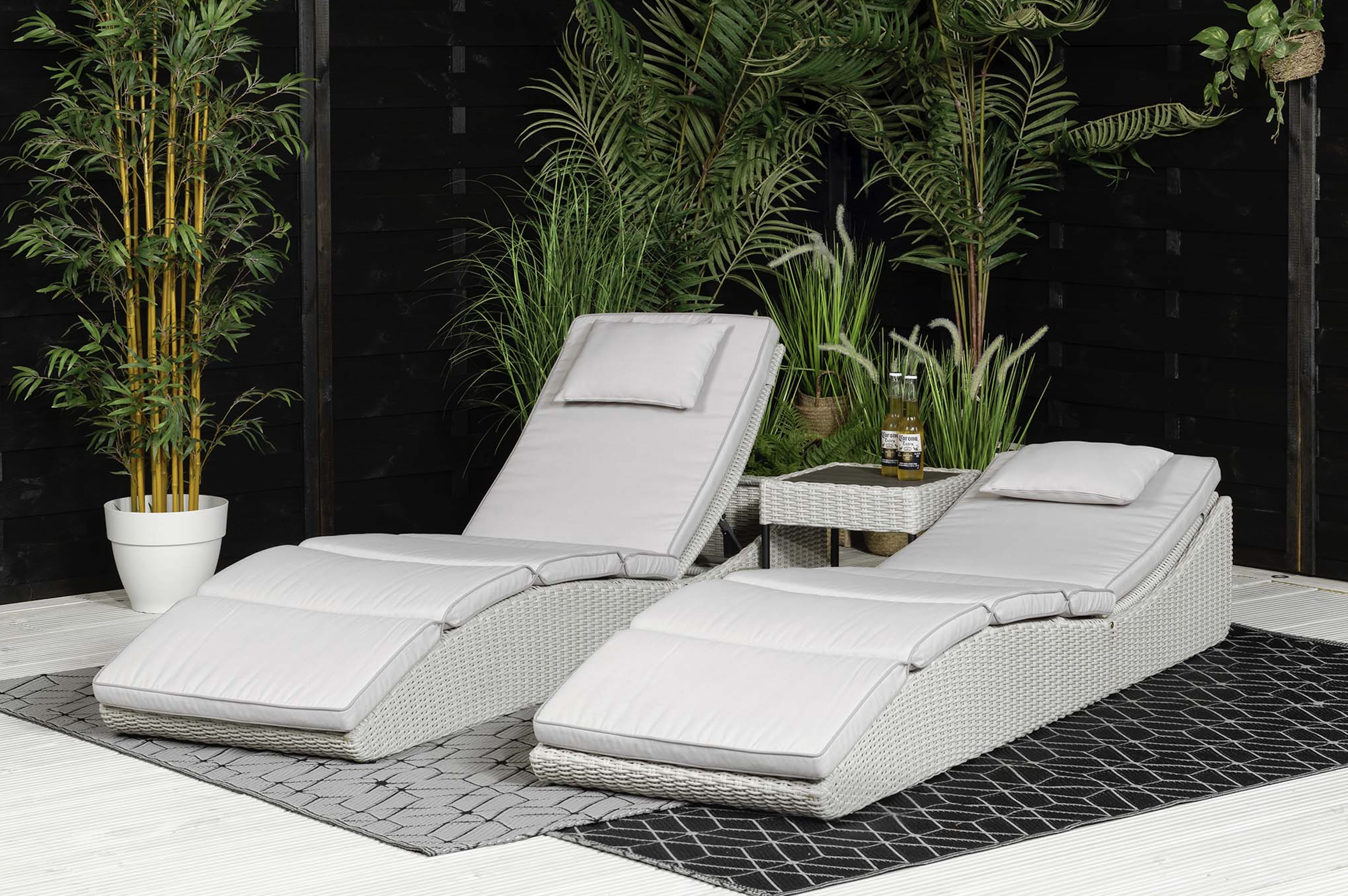 Hazel Loungers in Grey