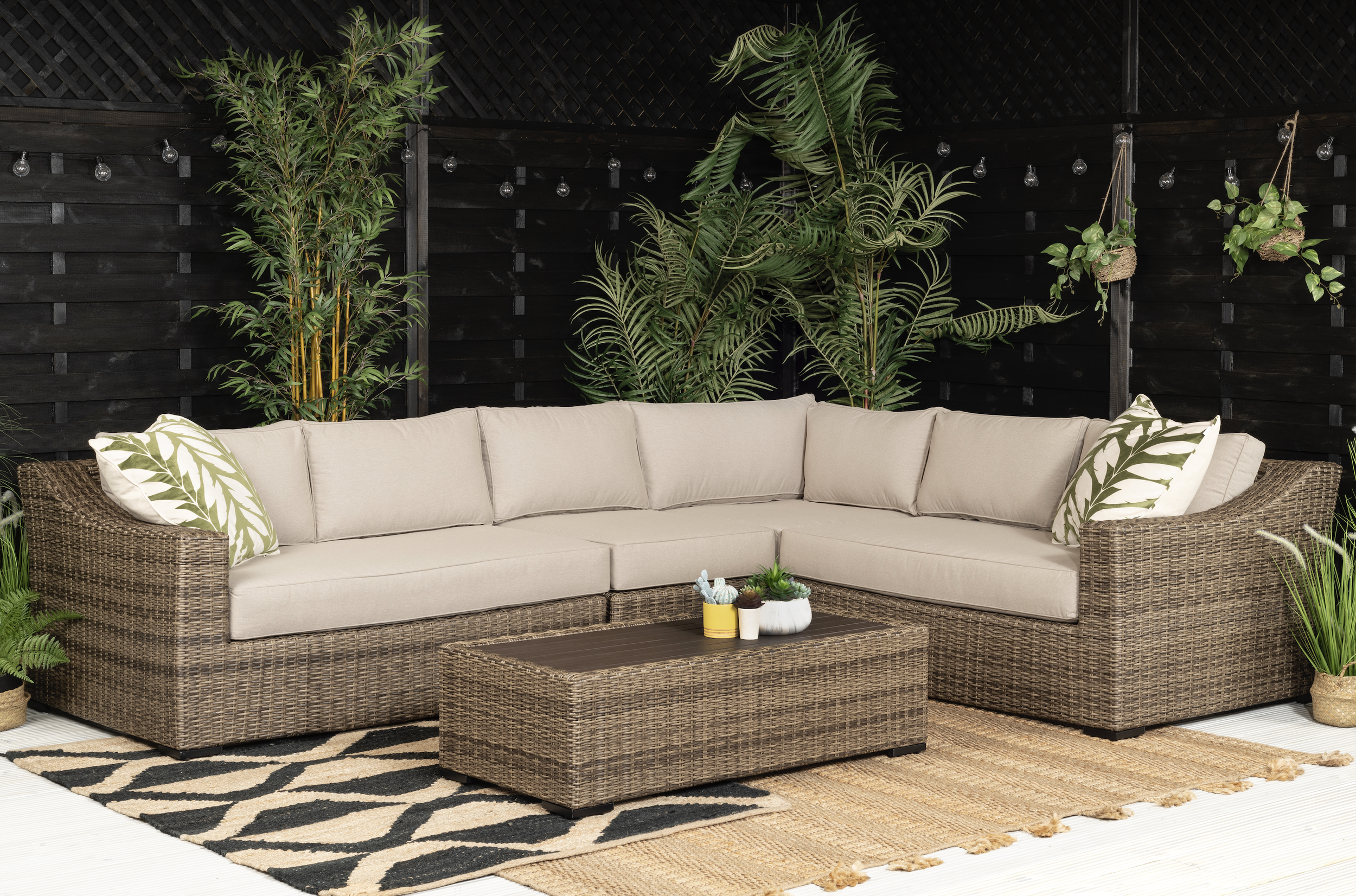 Halley Sofa Set in Brown.png