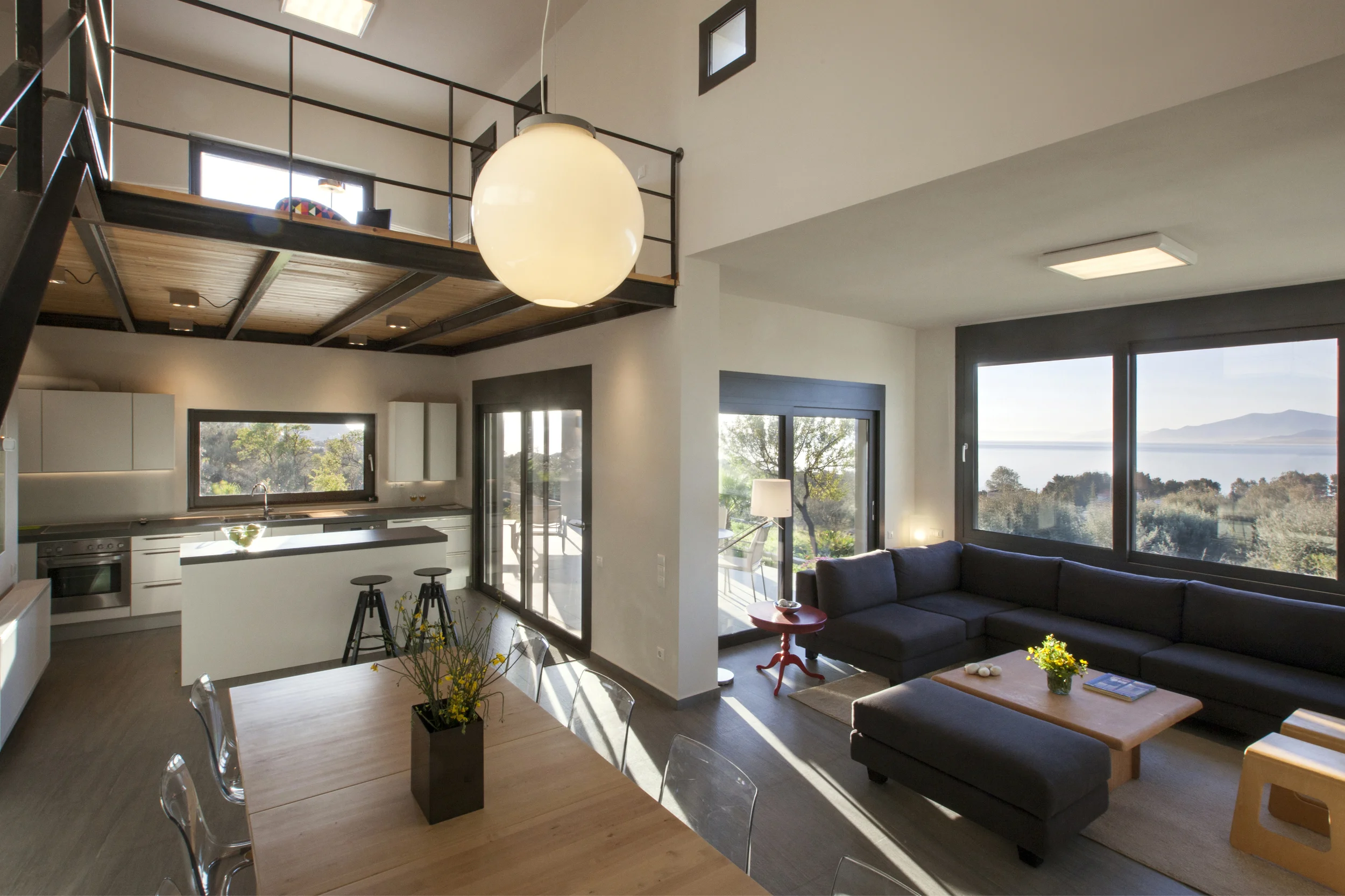 SITTING AREA 1