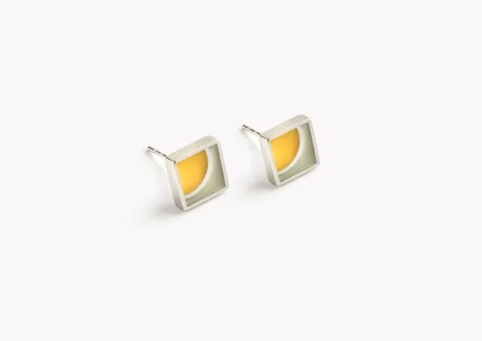 Solva Yellow Studs.JPG