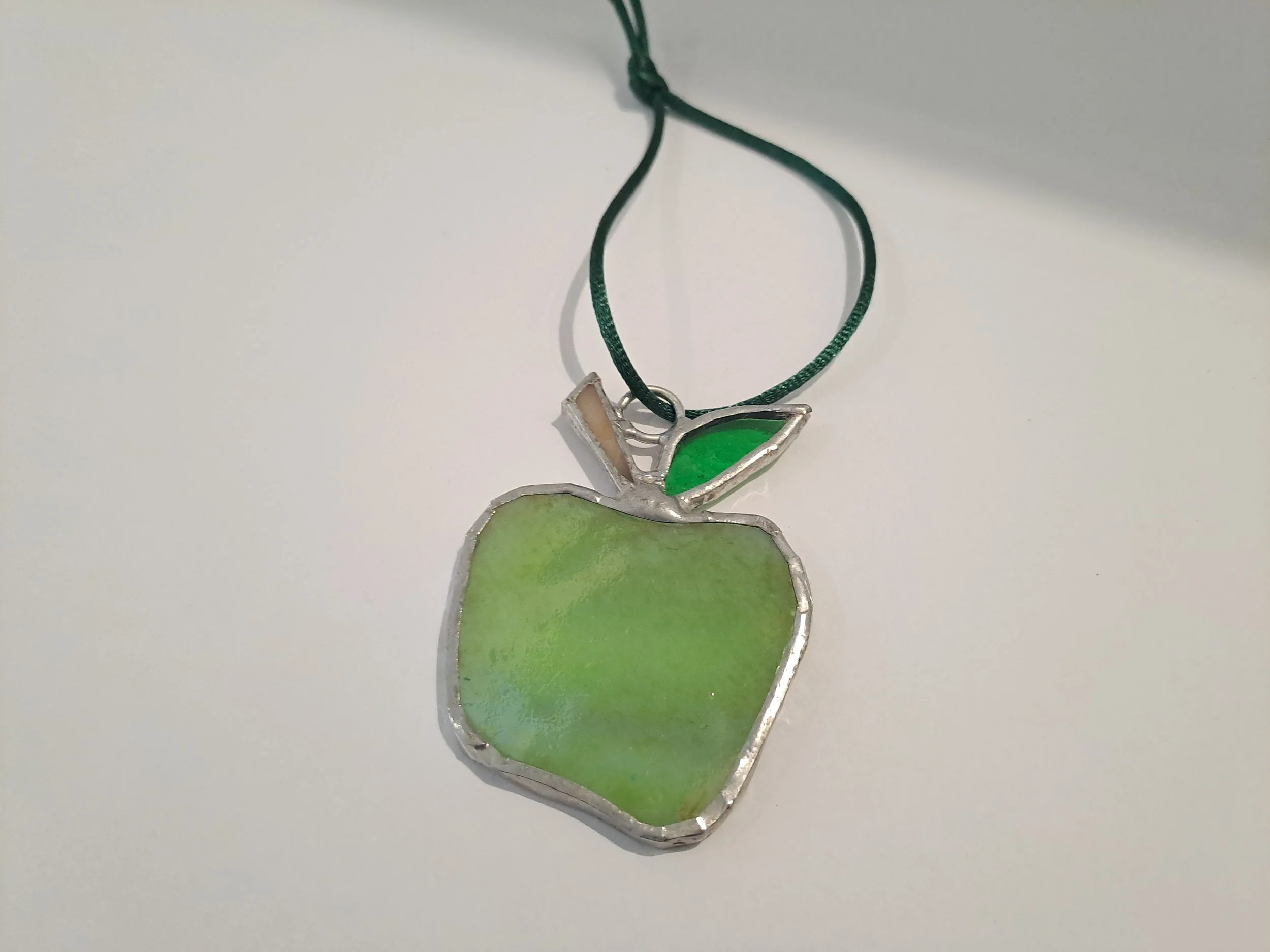 Lil' Rabbitfoot - Apple