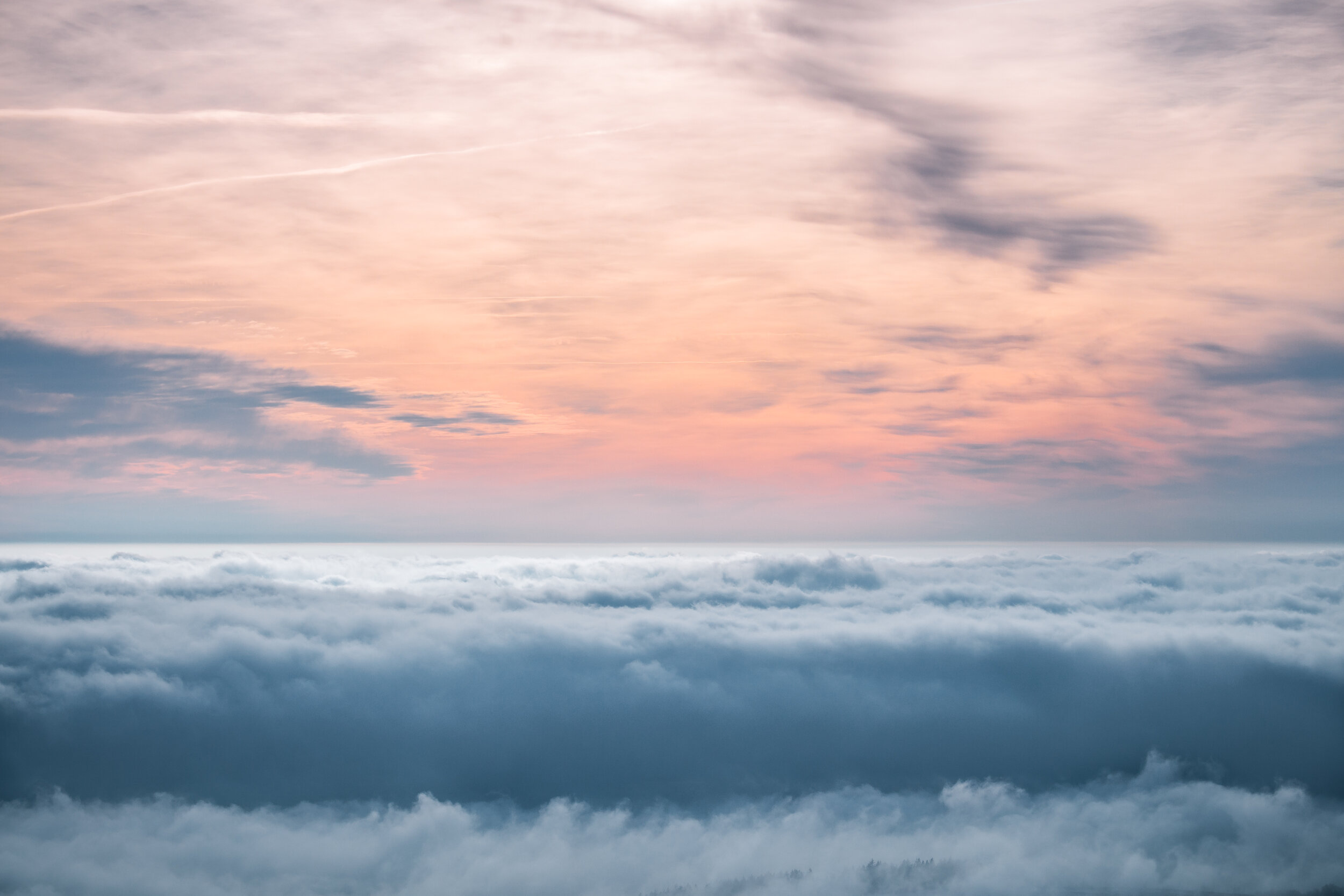 Photo from Unsplash by @jakubkriz