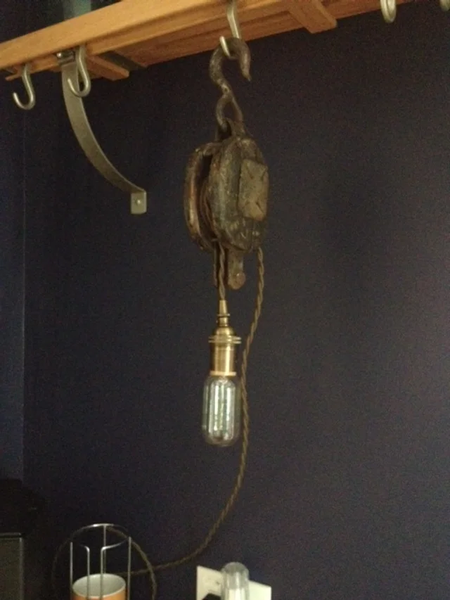 Pulley light