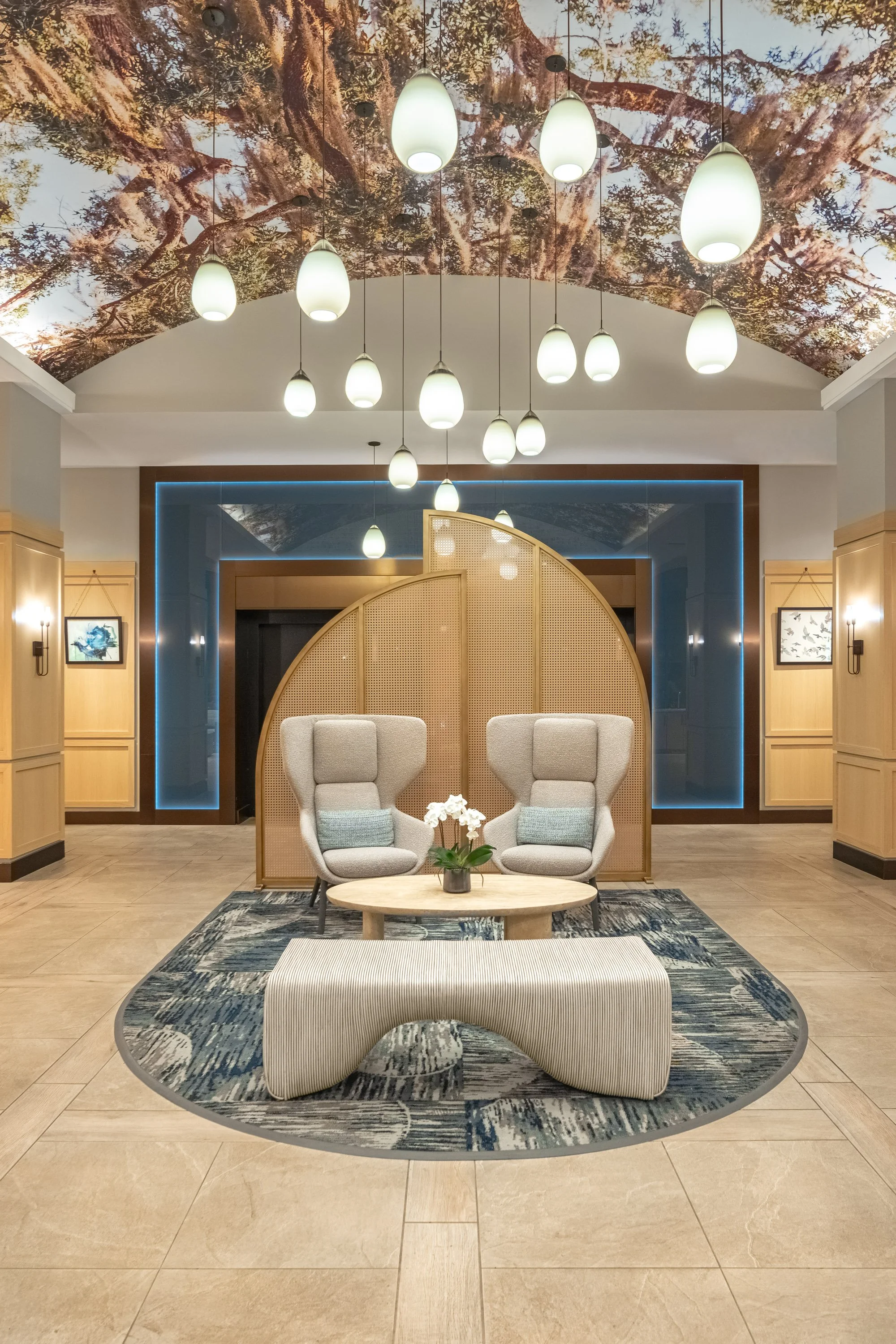 3908_Tempo by Hilton_interior entry_webres.jpg