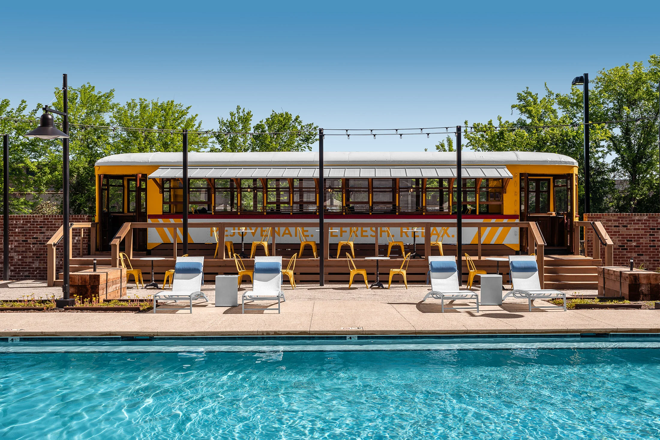 Bluebird Row_Mixed Use_Morgan Nowland-23.jpg