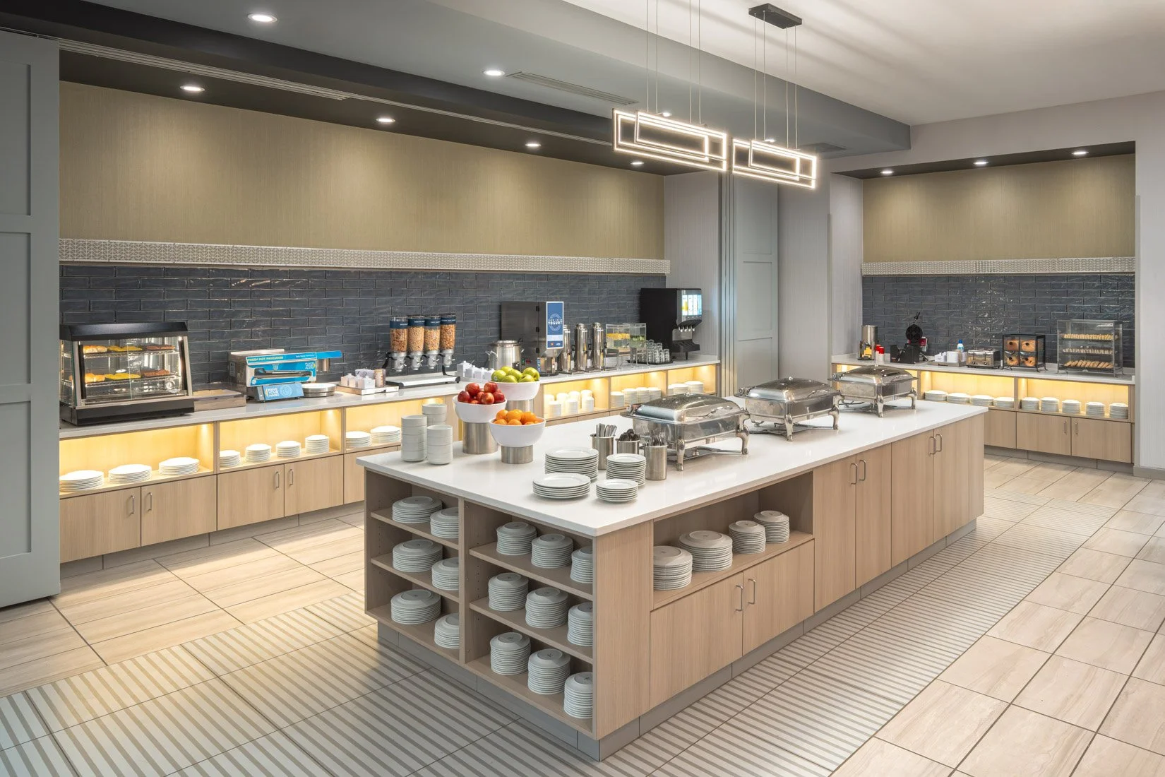  Original Filename: 3916_BNASPRU_TRU_breakfast.jpg File Name: Tru-Breakfast-Bar.jpg Caption: Complimentary breakfast bar Marketing Caption: Complimentary breakfast bar at Tru by Hilton Spring Hill with fresh morning options. Alternate Tag: Tru hotel 