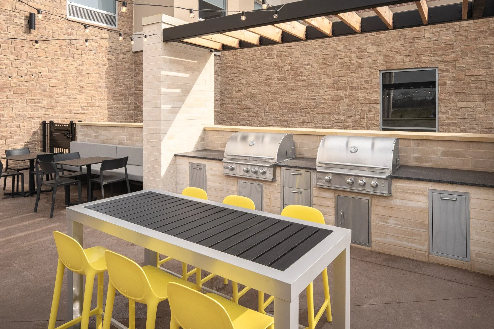  Original Filename: 3922_BNASPRU_TRU_grill.jpg File Name: Tru-Outdoor-Grill.jpg Caption: Outdoor grilling station Marketing Caption: Outdoor grill station at Tru by Hilton Spring Hill perfect for enjoying meals outdoors. Alternate Tag: Tru hotel outd