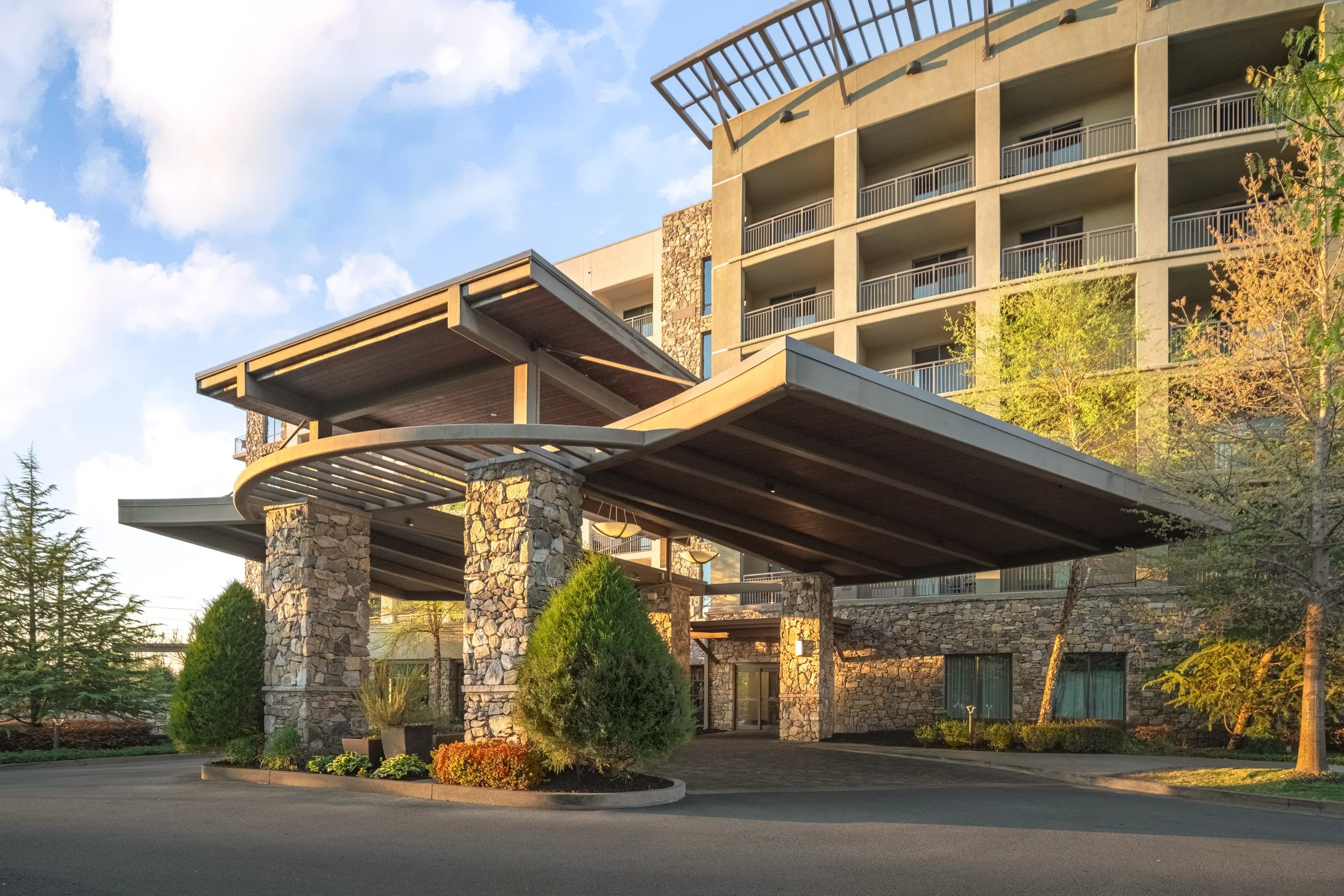  ORIGINAL FILENAME:  4902_TYSCP_Courtyard_carport.jpg  FILE NAME:  Arrival  PHOTO PLACEMENT TAG:  Search in DAC for: Exterior  CAPTION:  Arrival Entrance  MARKETING CAPTION:  The covered arrival entrance features stone columns, warm exterior lighting