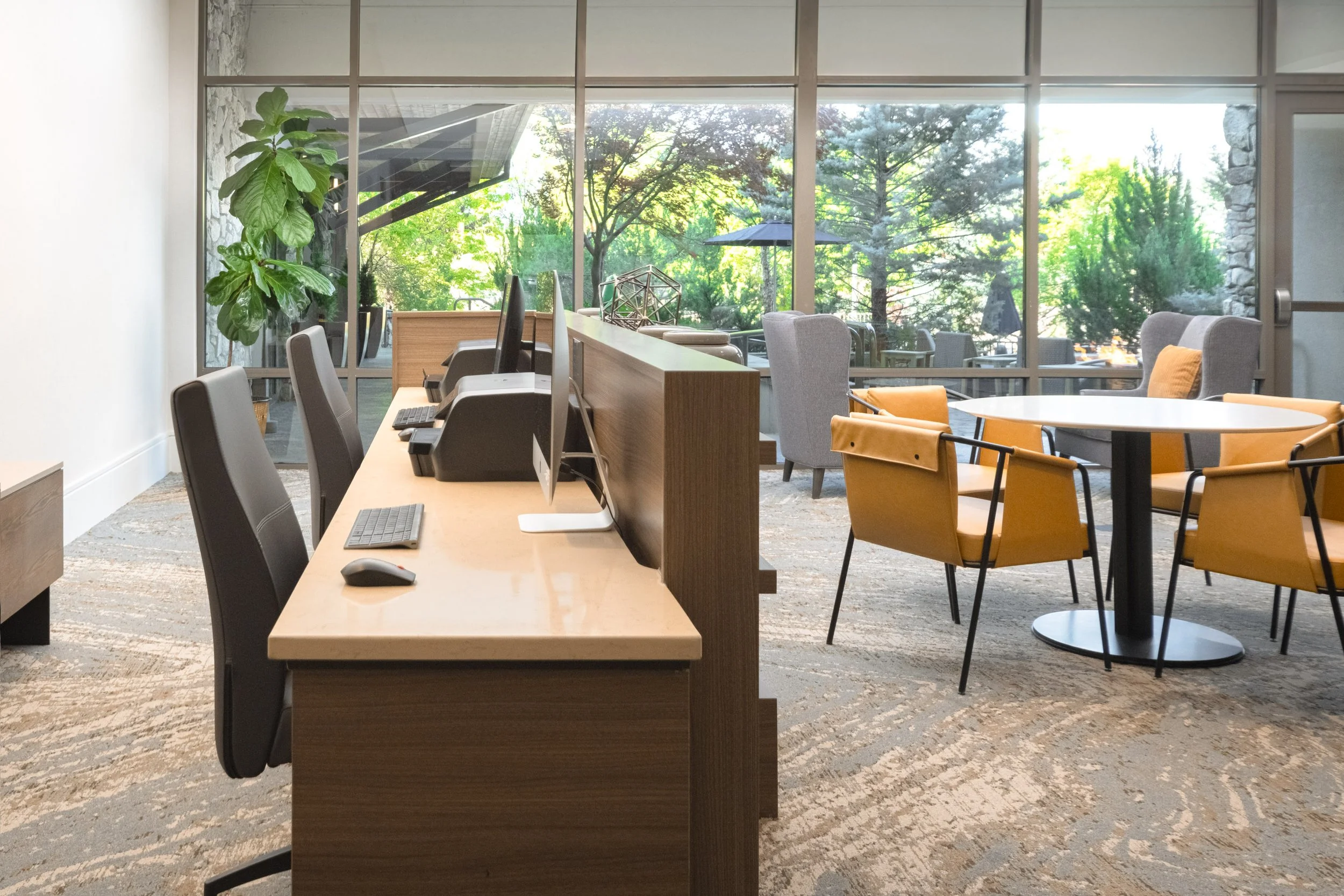  ORIGINAL FILENAME:  4910_TYSCP_Courtyard_printcomputer.jpg  FILE NAME:  Business Center  PHOTO PLACEMENT TAG:  Search in DAC for: Business Center  CAPTION:  Business Center  MARKETING CAPTION:  Guest-use computers and seating provide a convenient wo