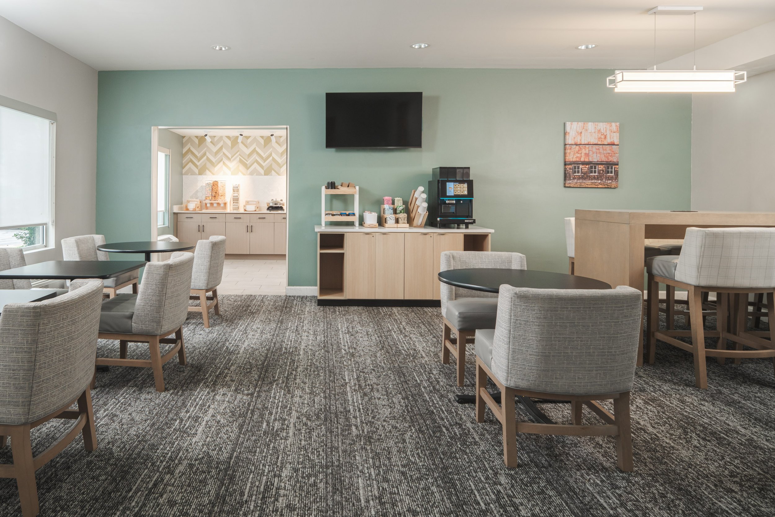  FILE NAME  Dining Room  CAPTION  Breakfast Dining Room  ALT TAG / LOGO DESCRIPTION  Dining room with tables and coffee station  GUEST ROOM OR ADD-ON / NRP?  N / A  HAVE PRODUCT ID?  No - unless property confirms Product ID.  IS THIS AN ANCILLARY PRO