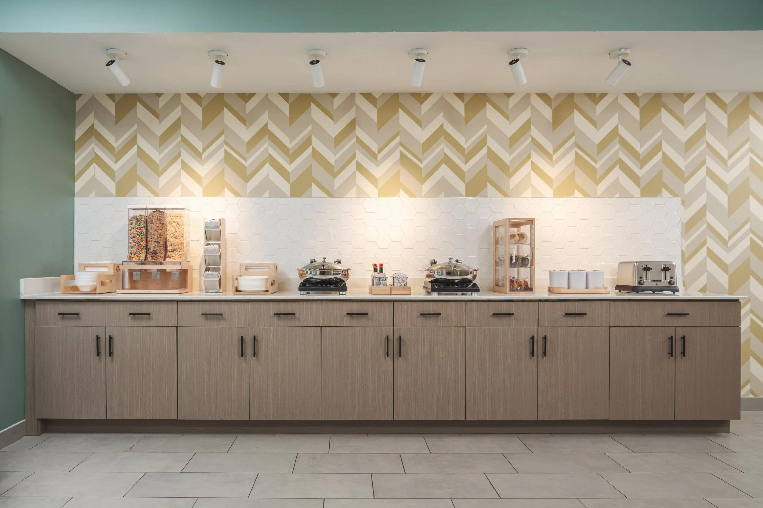  FILE NAME  Breakfast  CAPTION  Breakfast Buffet  ALT TAG / LOGO DESCRIPTION  Breakfast buffet with cereal and hot food  GUEST ROOM OR ADD-ON / NRP?  N / A  HAVE PRODUCT ID?  No - unless property confirms Product ID.  IS THIS AN ANCILLARY PRODUCT?  N