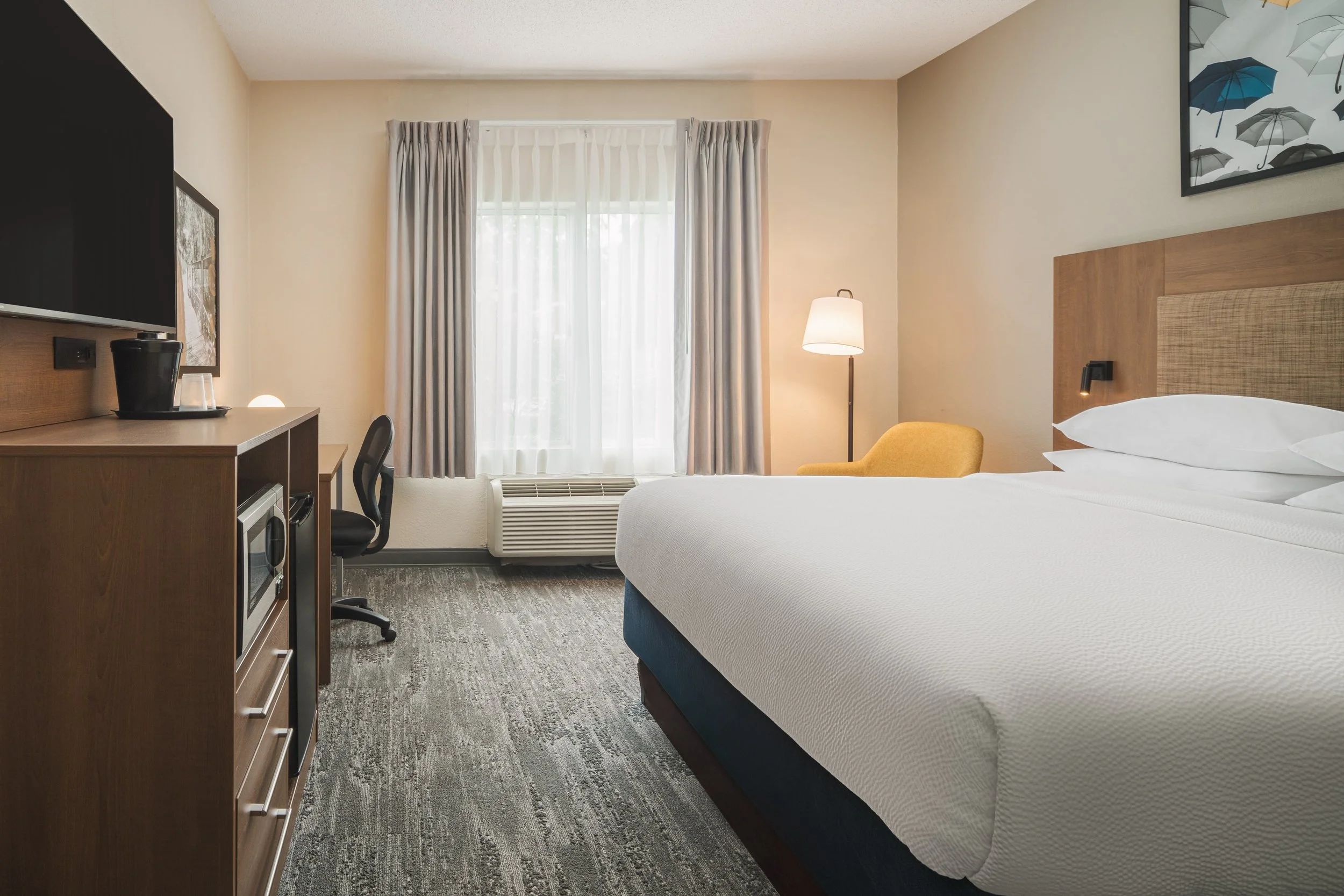  FILE NAME  Guest Room  CAPTION  King Studio  ALT TAG / LOGO DESCRIPTION  King bed with desk, TV, chair, and window  GUEST ROOM OR ADD-ON / NRP?  Sleeping Room / SR  INVENTORY TYPE CODE  Property to enter inventory type code if required.  HAVE PRODUC