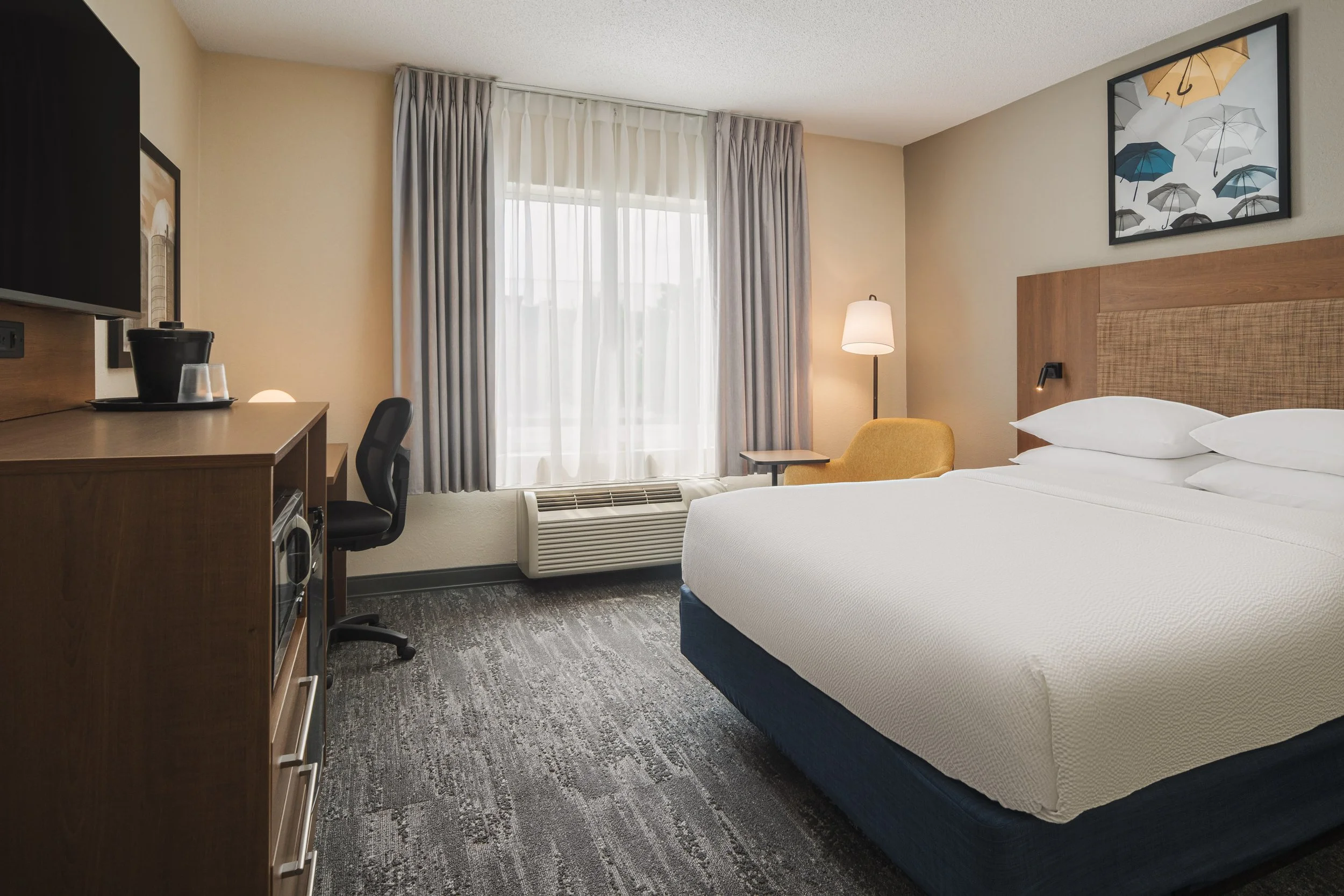  FILE NAME  Guest Room  CAPTION  Queen Studio  ALT TAG / LOGO DESCRIPTION  Queen bed with desk, TV, chair, and window  GUEST ROOM OR ADD-ON / NRP?  Sleeping Room / SR  INVENTORY TYPE CODE  Property to enter inventory type code if required.  HAVE PROD