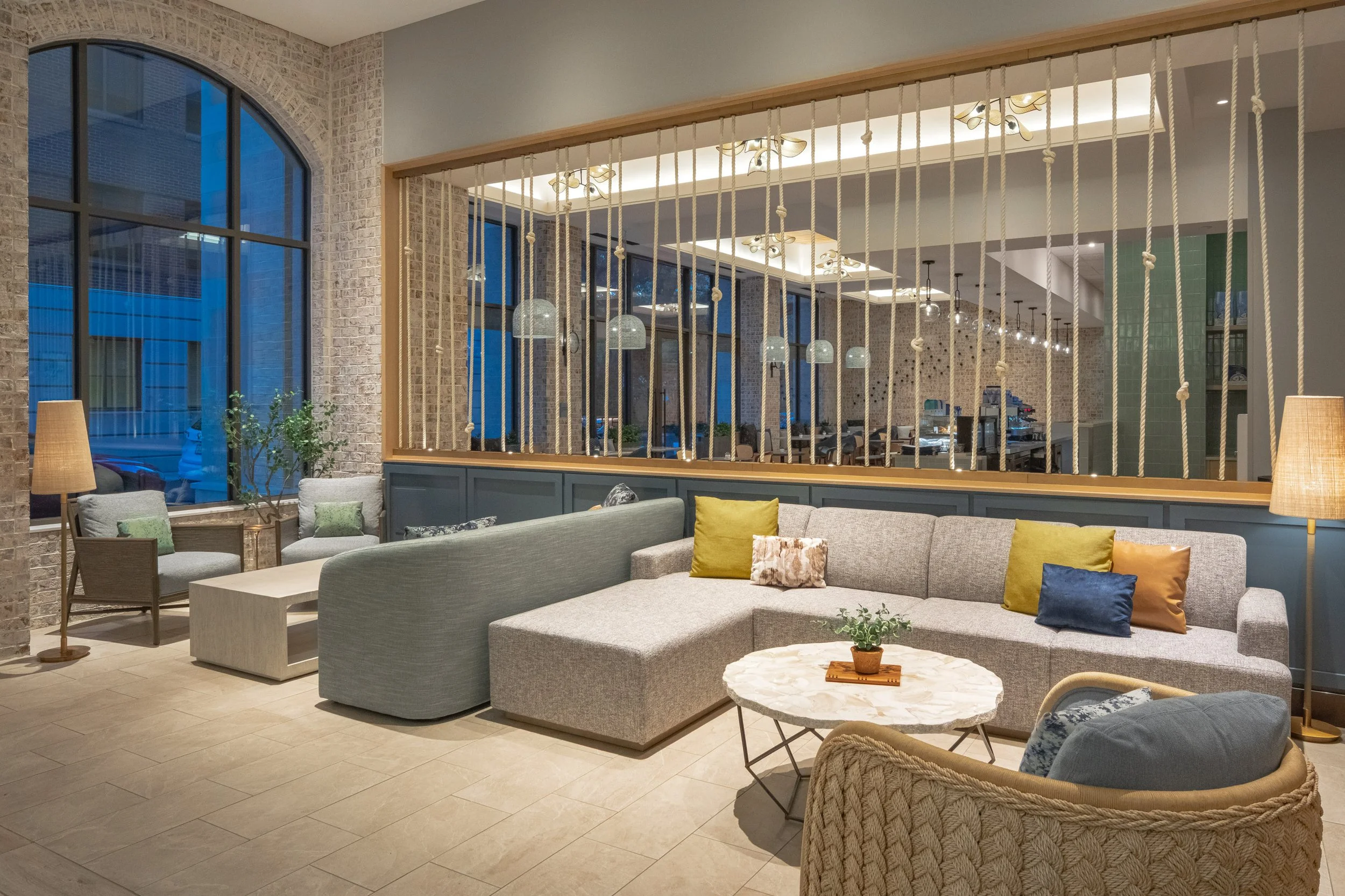 3911_Tempo by Hilton_lobby seating_webres.jpg