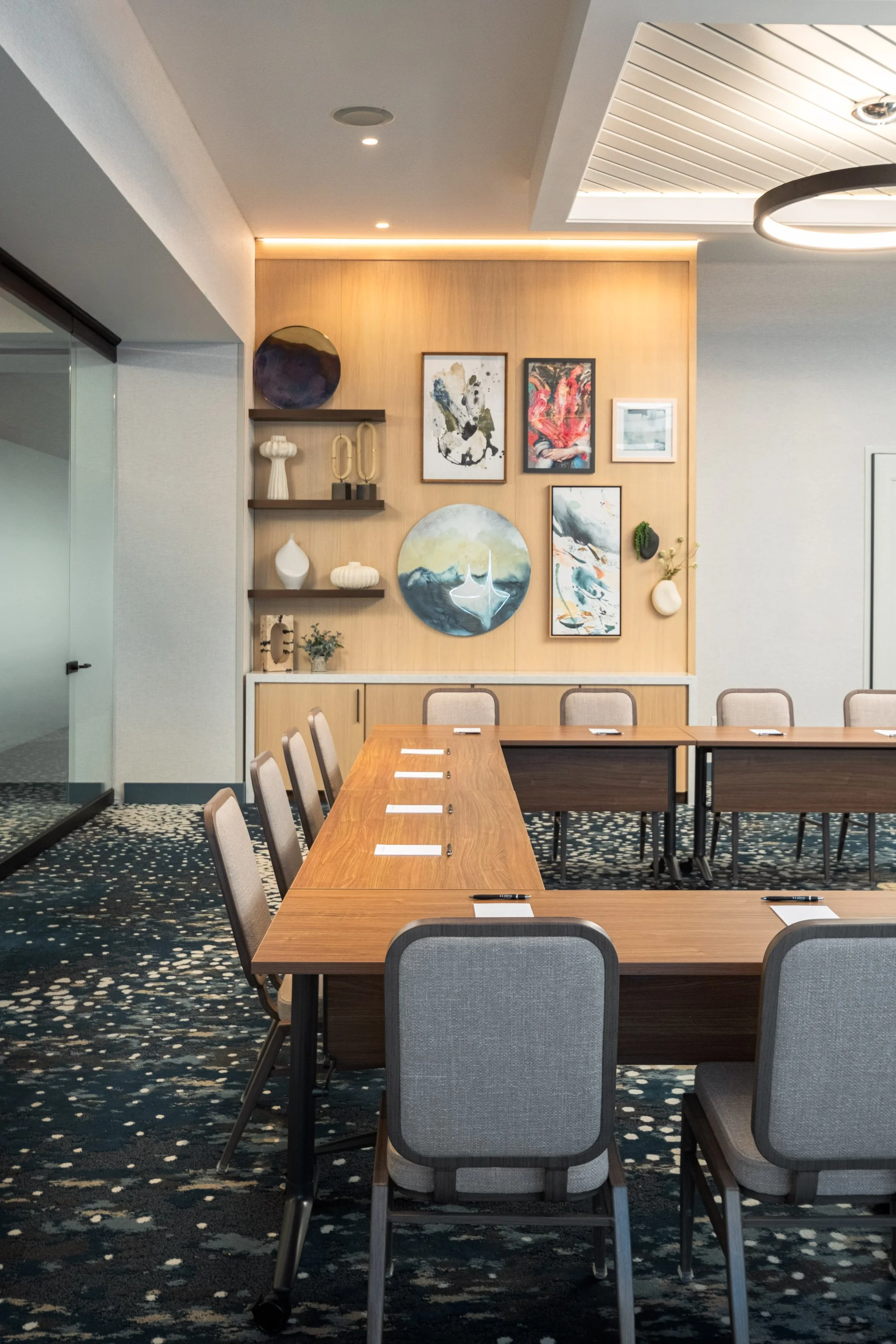 3926_Tempo by Hilton_conference room_webres.jpg