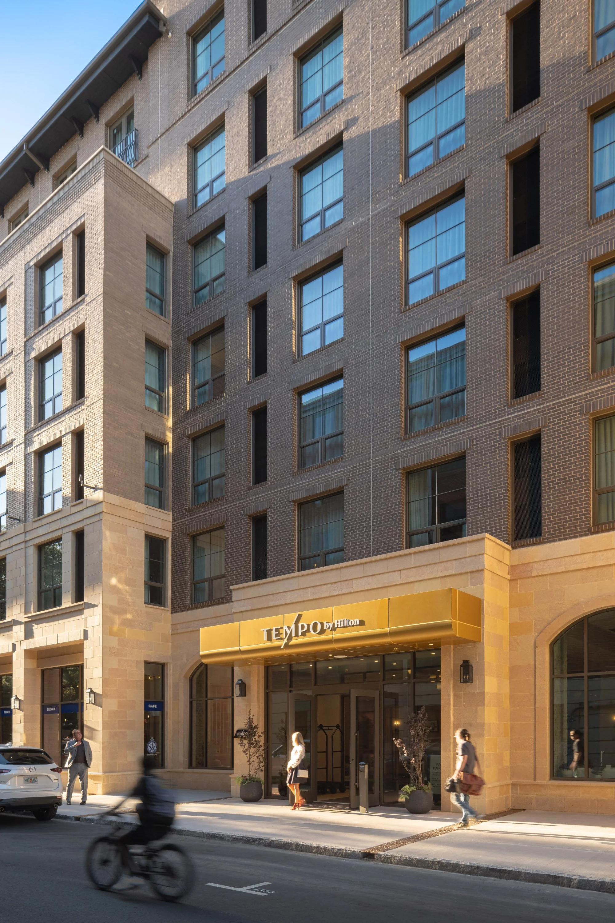 3907_Tempo by Hilton_exterior entry golden hour_webres.jpg