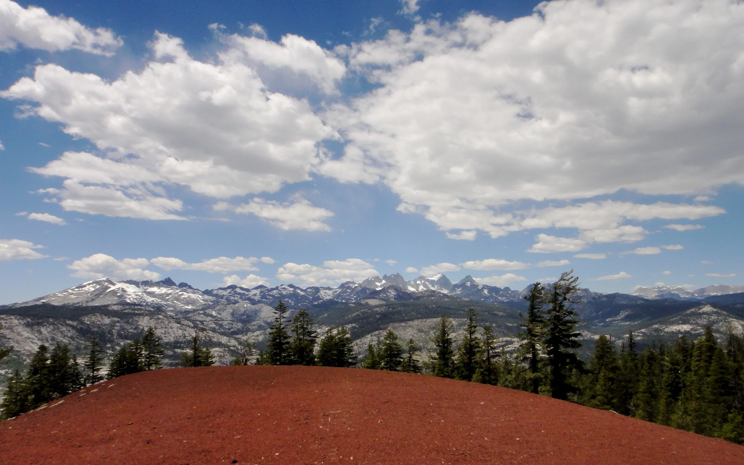 Mammoth Lakes Basin, Red Mountain