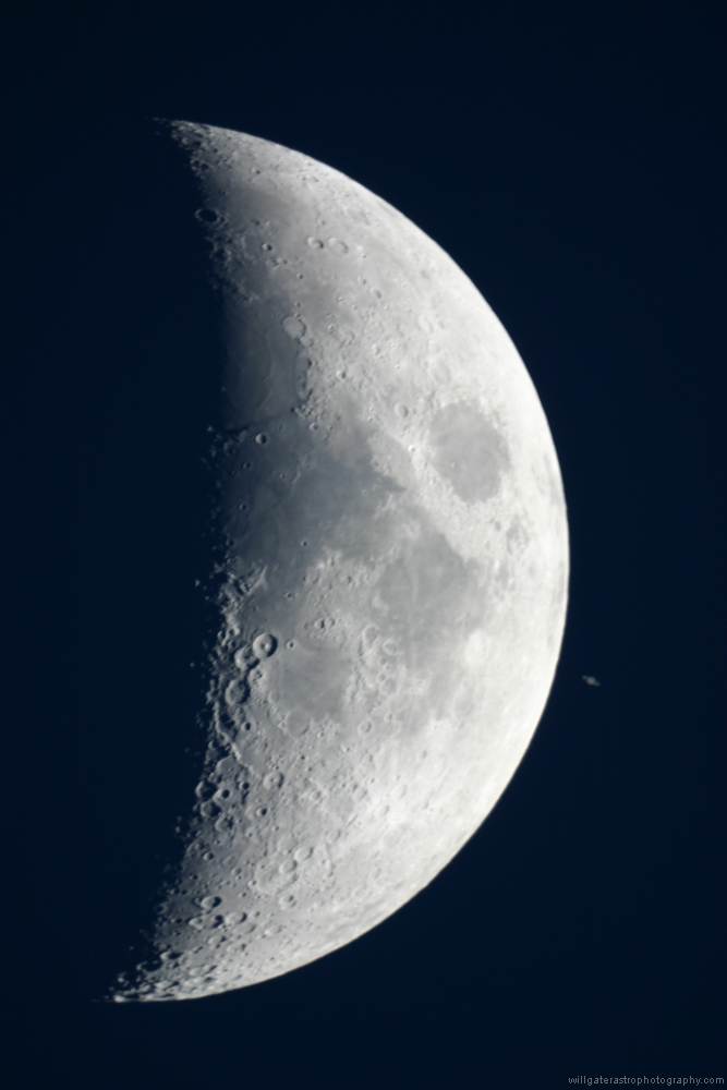 CRW_4489_RJ.png