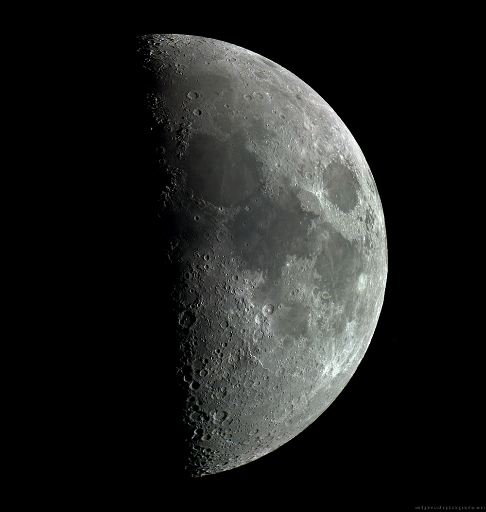Moon_200510_1_MASTER.png