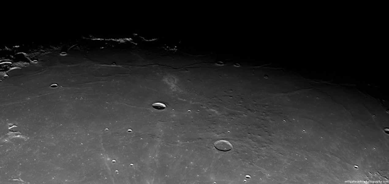Oceanus Procellarum wrinkle ridges 1 Feb 2015_brighter.png