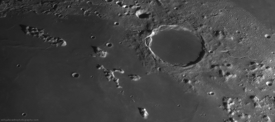 Plato_MontesRecti_mosaic_21122015.png