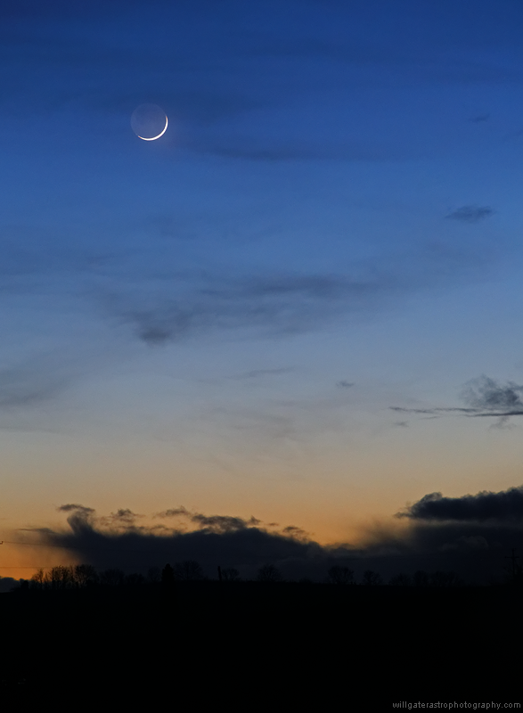 Crescent Moon_11012016_IMG_6276_DxO.png