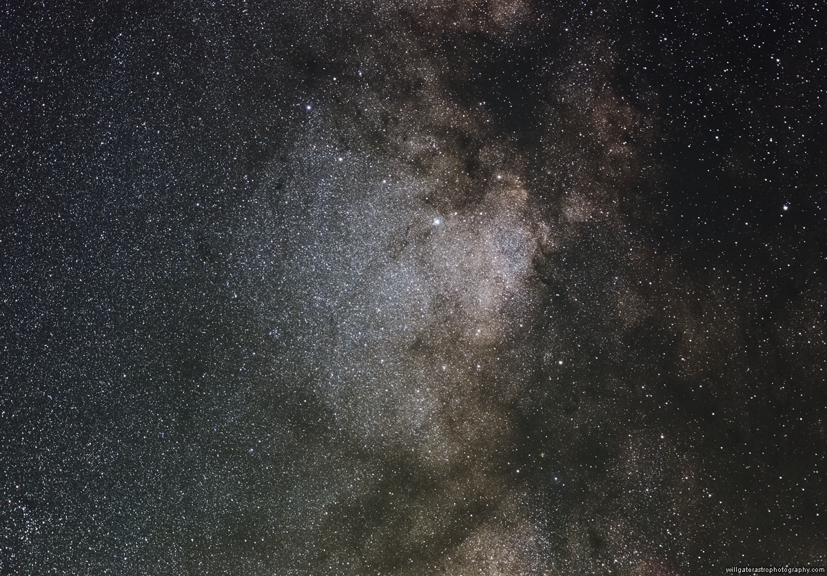 The Scutum Star Cloud showing M26 & the Wild Duck Cluster (M11) - 25 August 2016