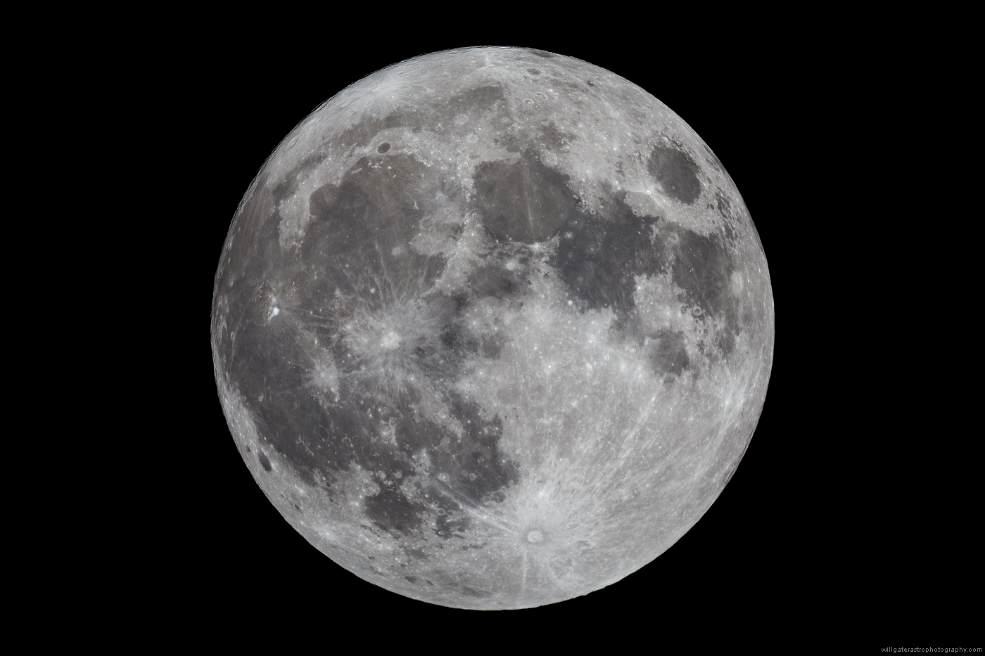 The 'super' Moon (perigee full Moon) - 1 January 2018