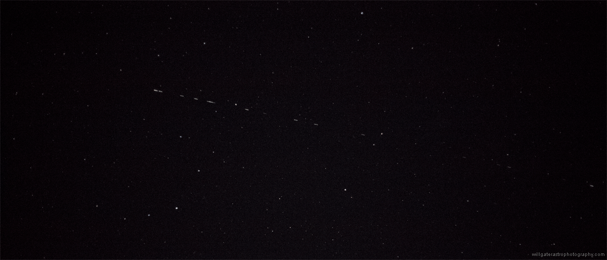 Pass of the main train of SpaceX's 'Starlink' satellites showing brightness variations and flaring - approx. 22:25UT, 27 May 2019