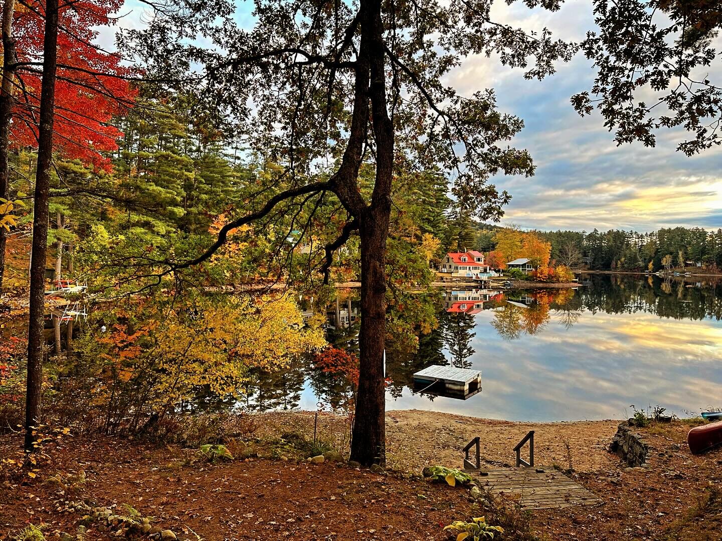 Till next time Forest Lake ❤️🍂
.
.
.
#newhampshire #nh #winchester #forestlake #fall #lake #newengland