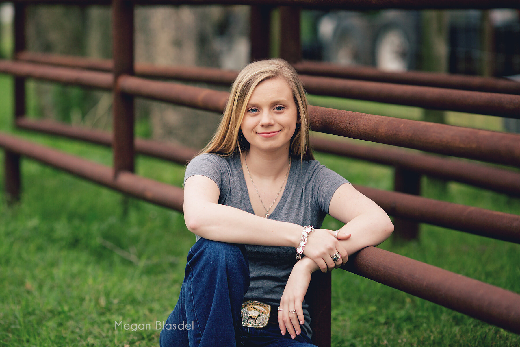 Santa Fe TX cowgirl senior