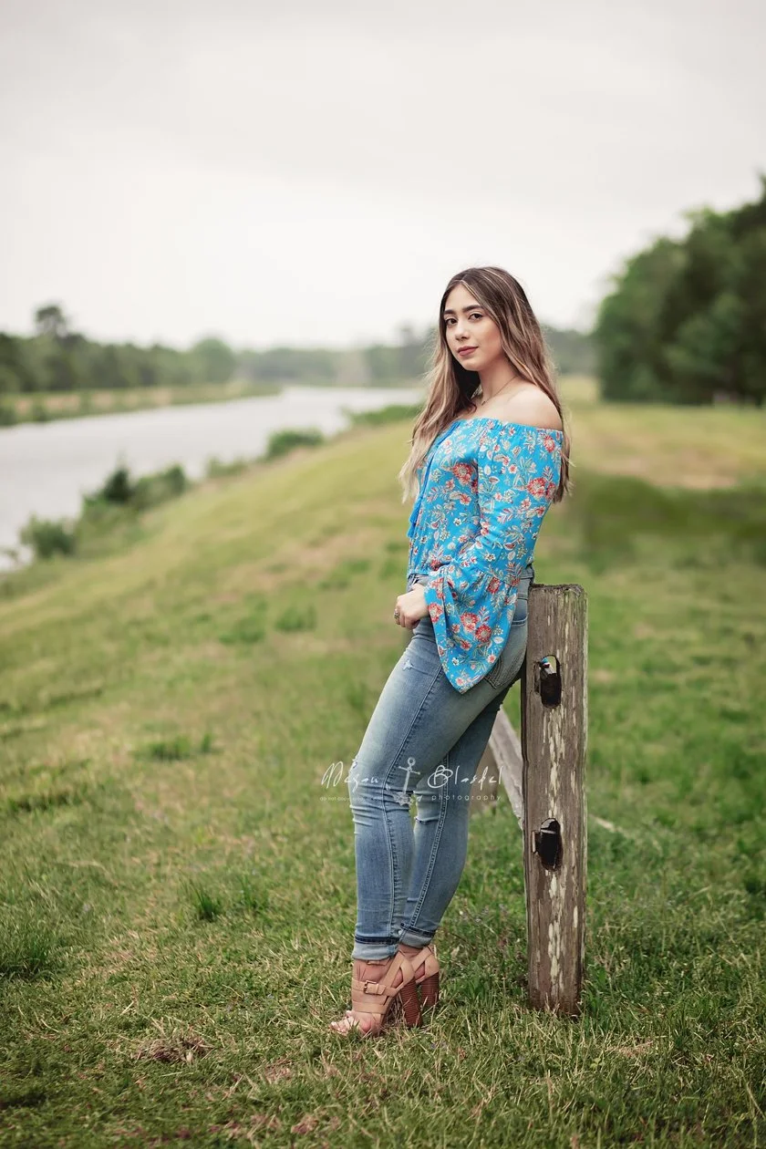 Senior girl Dickinson tx