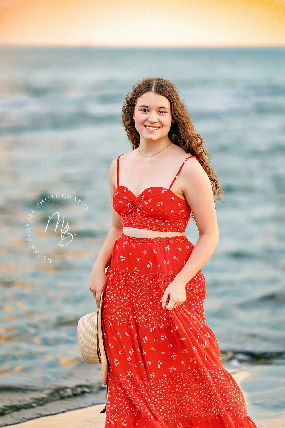 senior girl beach photos