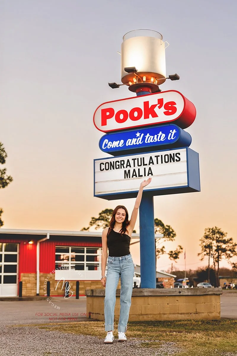 pookscrawfishsantafetxseniorsessionmeganblasdel.jpg