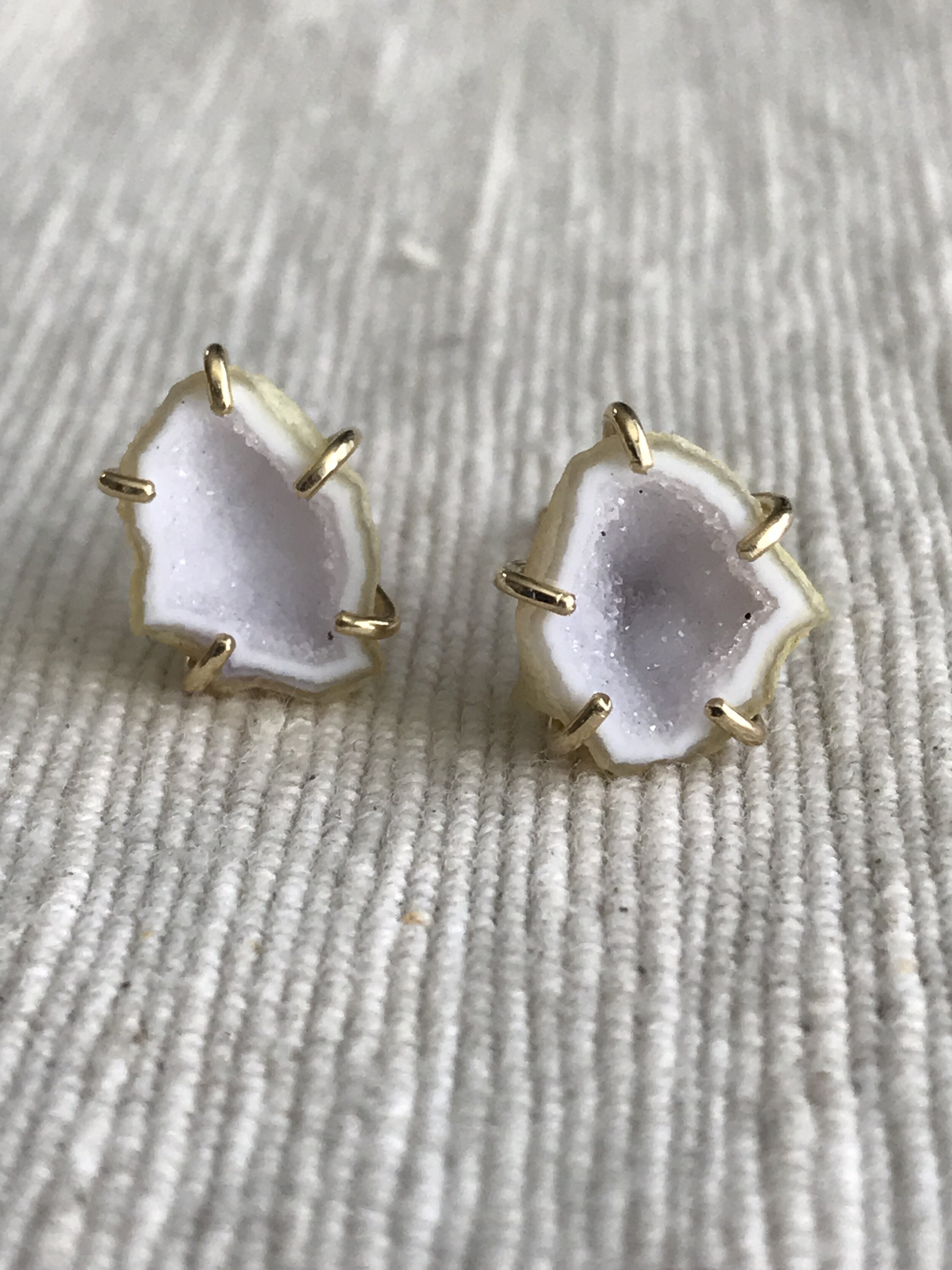 9CC3CA32-4715-442C-A437-9D48C69958BB