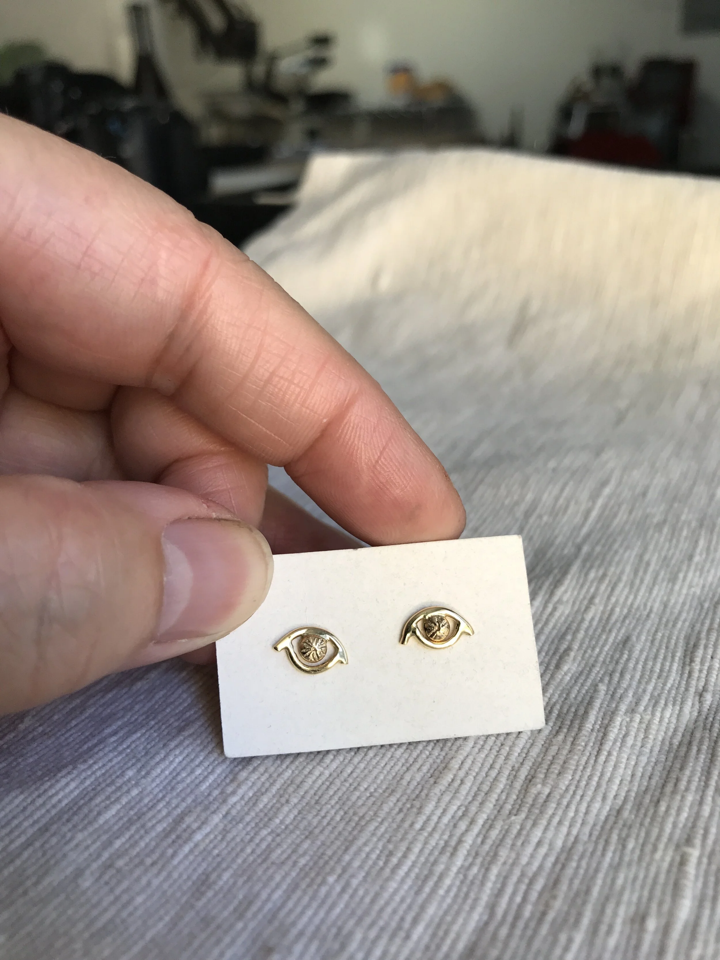 EBE7B7C5-4133-4B5A-9655-88AEEE6E690C