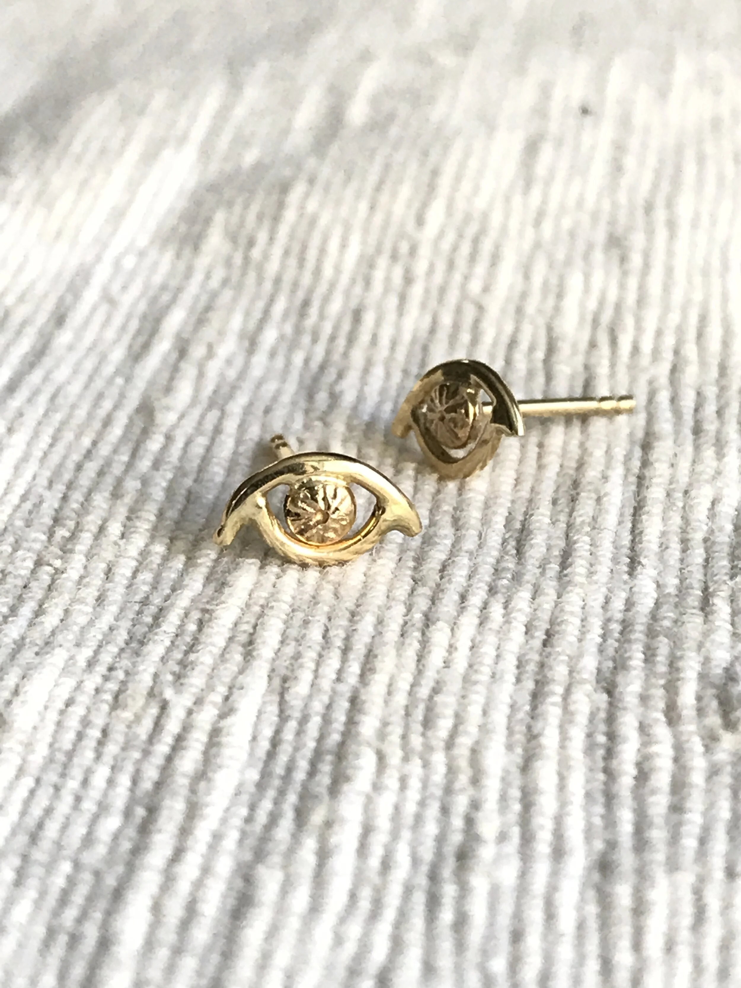 3087599B-E064-40EA-8D3D-F11B4B7F899A