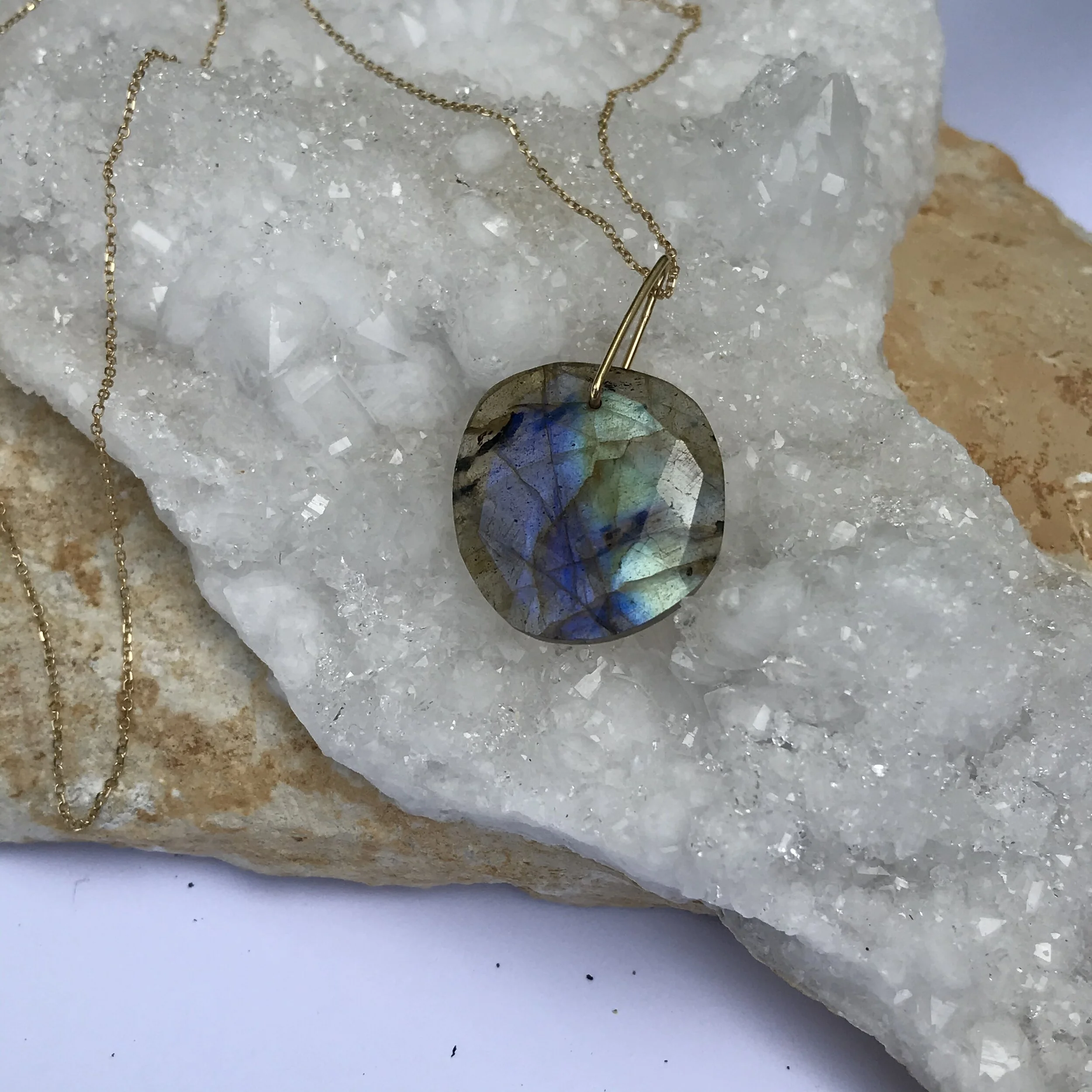 F230CFB4-6CC1-4754-97B4-4E4CB68F46D9