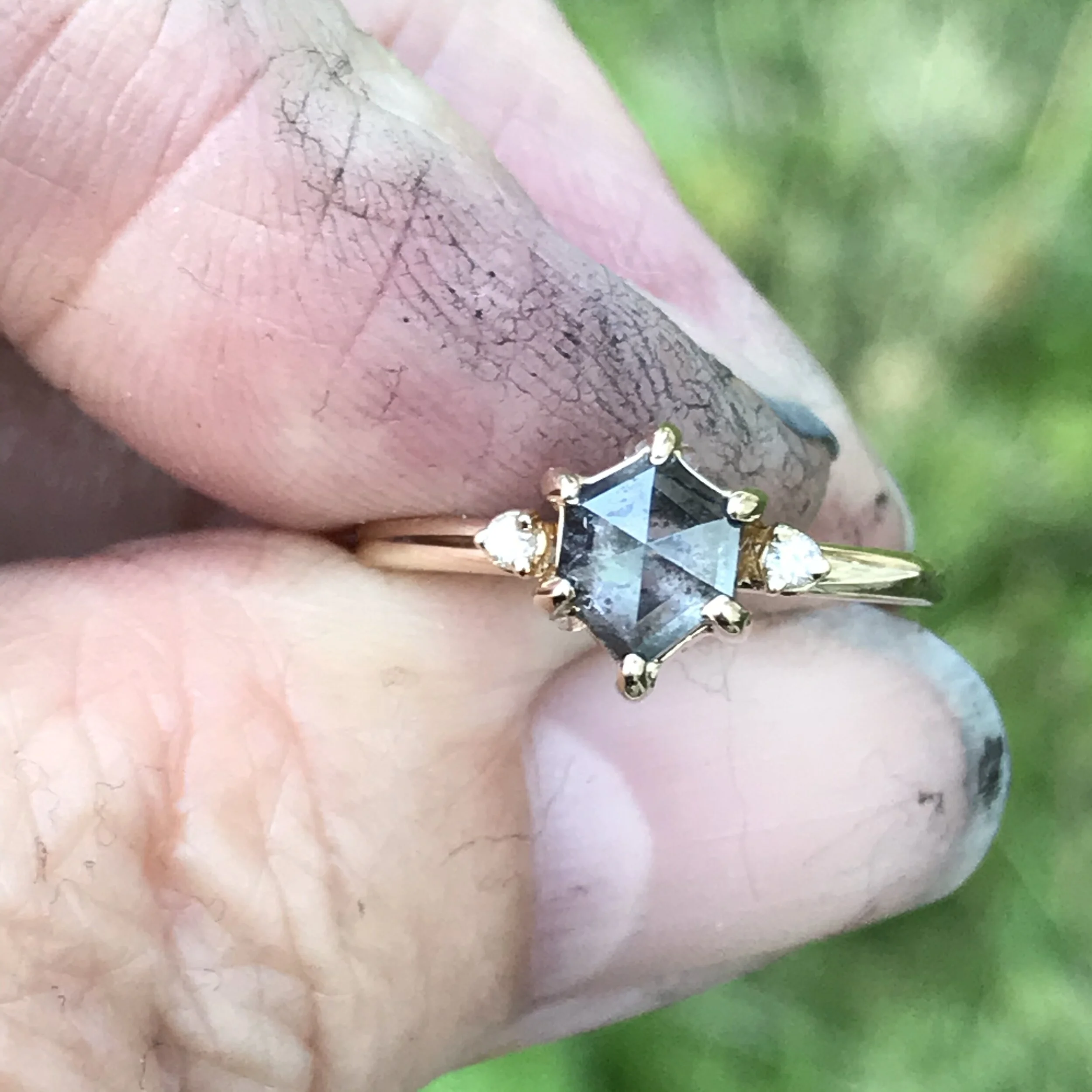 5B38170E-E773-4B10-9EBA-6F7EF212FC2C