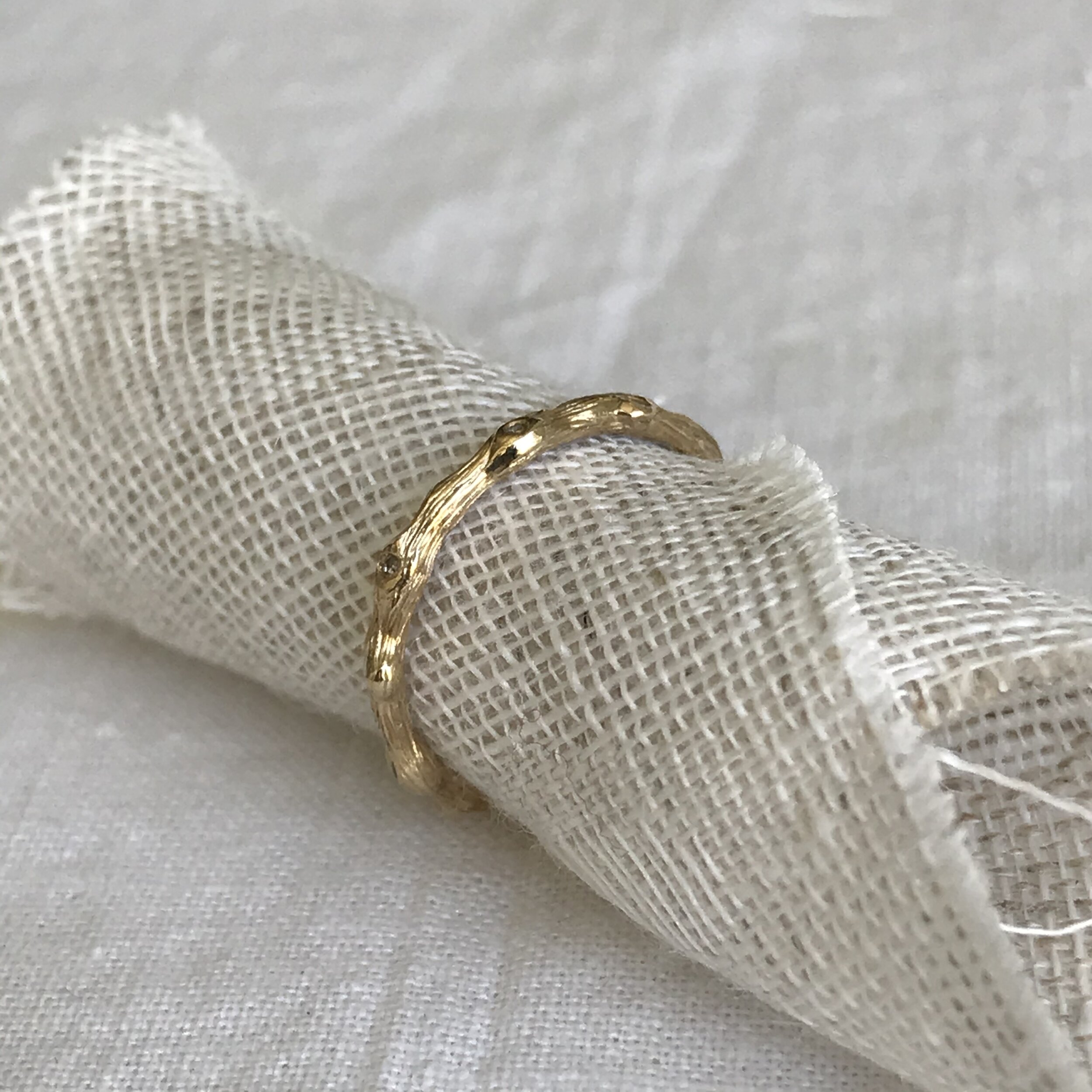 31ADC84E-85FA-49A9-A4D4-53A32070CB10