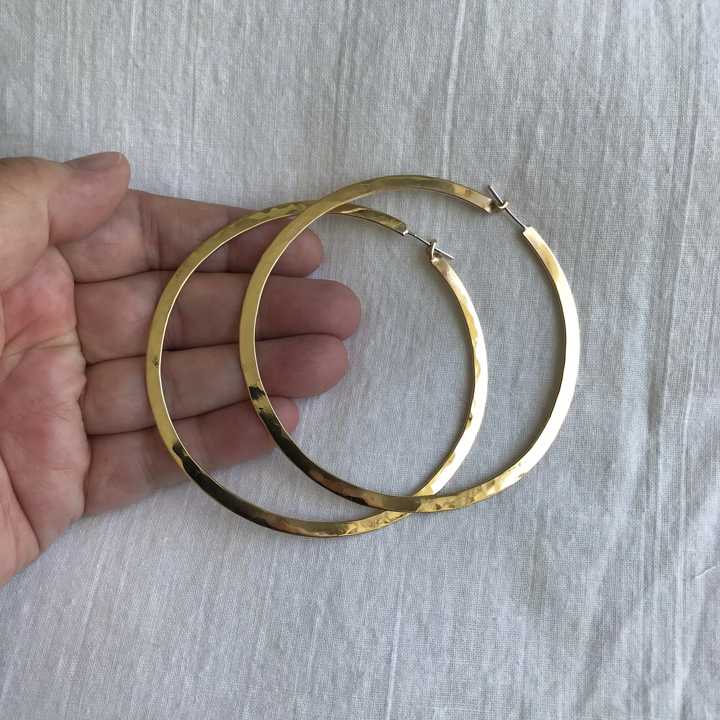 FBE0C289-764D-4C31-9D50-C2339EEC3674