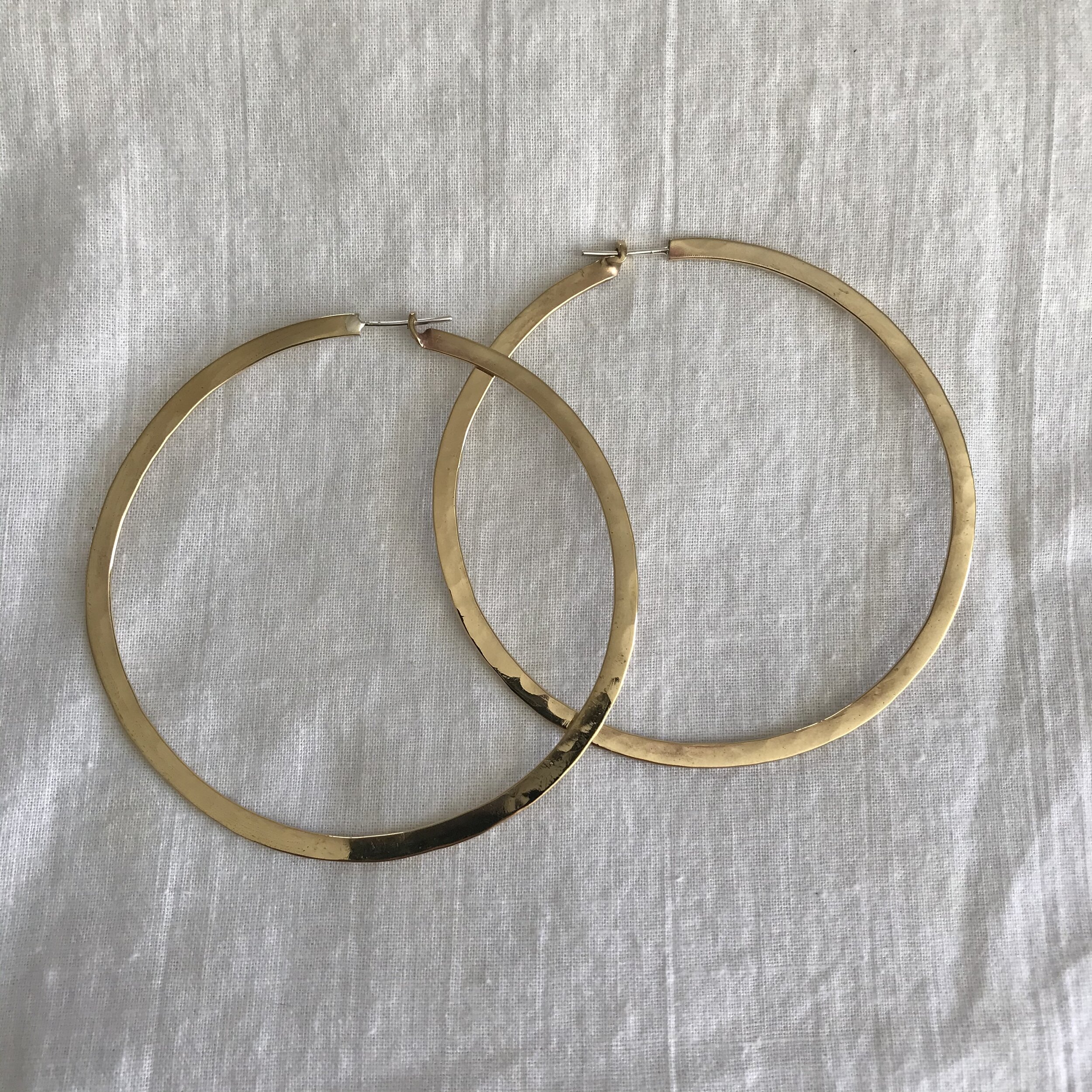 03EE0A57-C37E-4342-BBC1-32FF4D2BA519