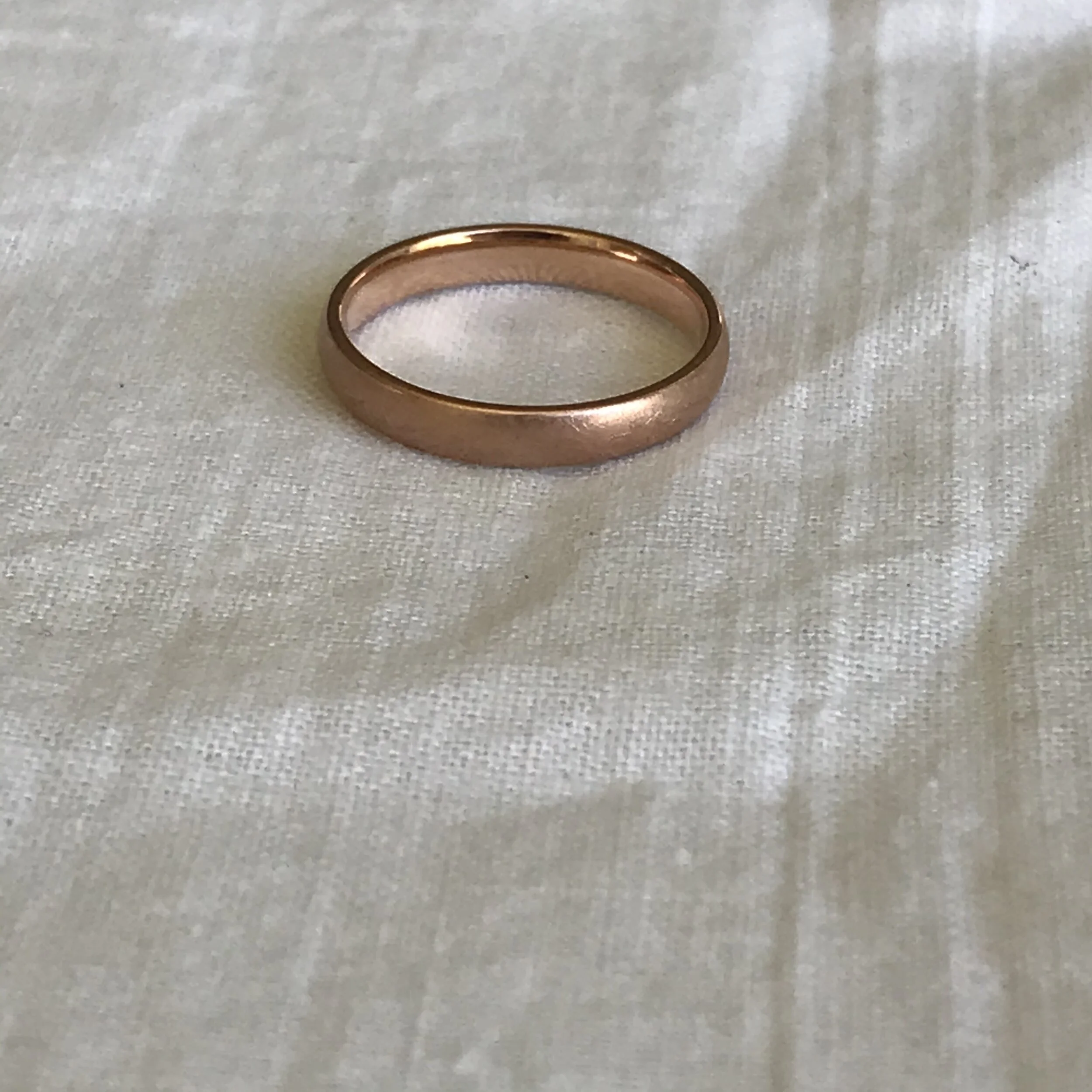 F4127C73-8593-445F-9DEC-567A20B5850A