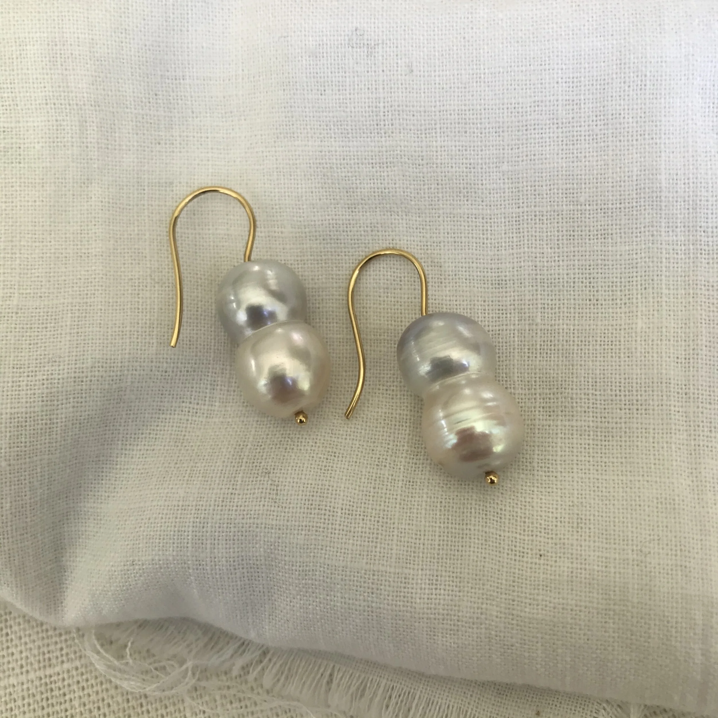 7374D8A1-1CA8-4F13-A3AE-B2A04CE95BFF