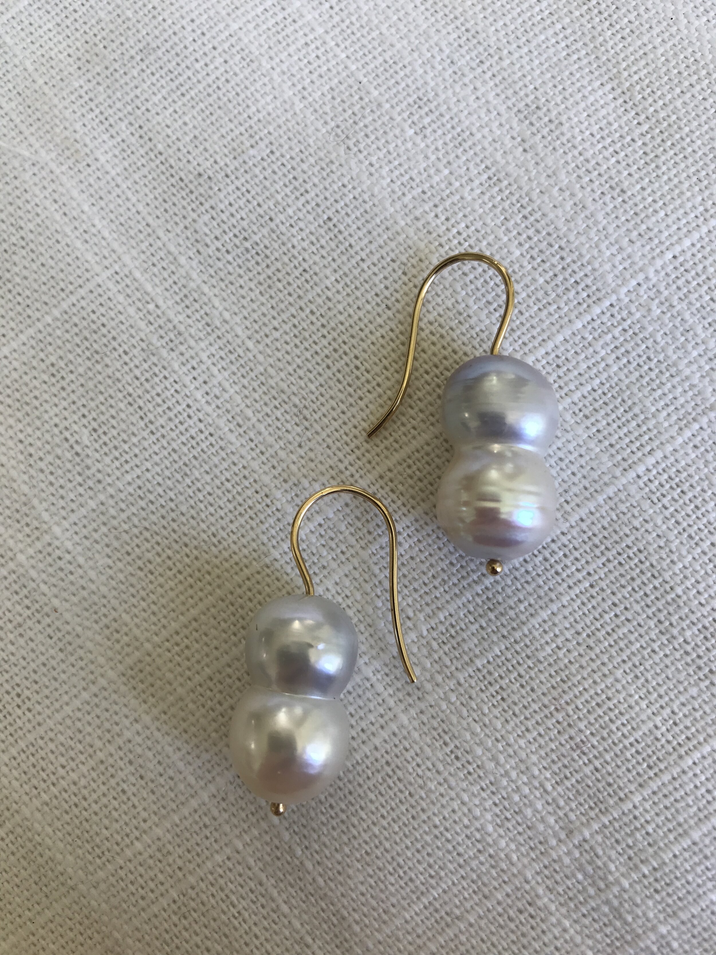 F443329A-7B1D-40DC-8DAA-34A12F187B8E